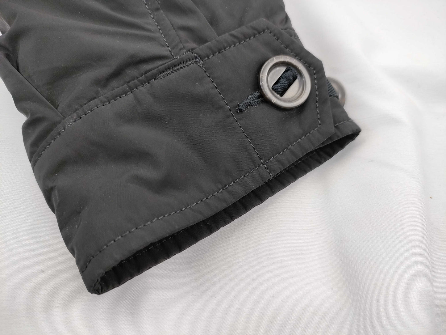 POLO Ralph Lauren / Regular Price: 60,000 Yen / Black / Size M / Down Coat / Excellent Condition / Men's Jacket