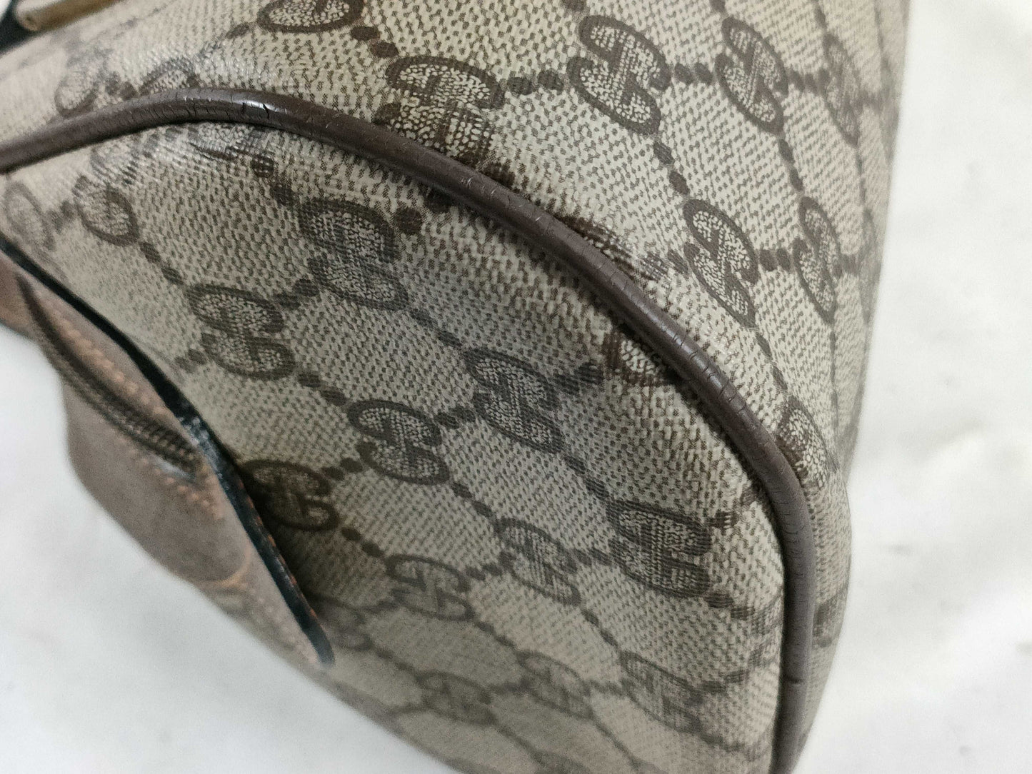 GUCCI GG Supreme PVC Old One-Shoulder Handbag