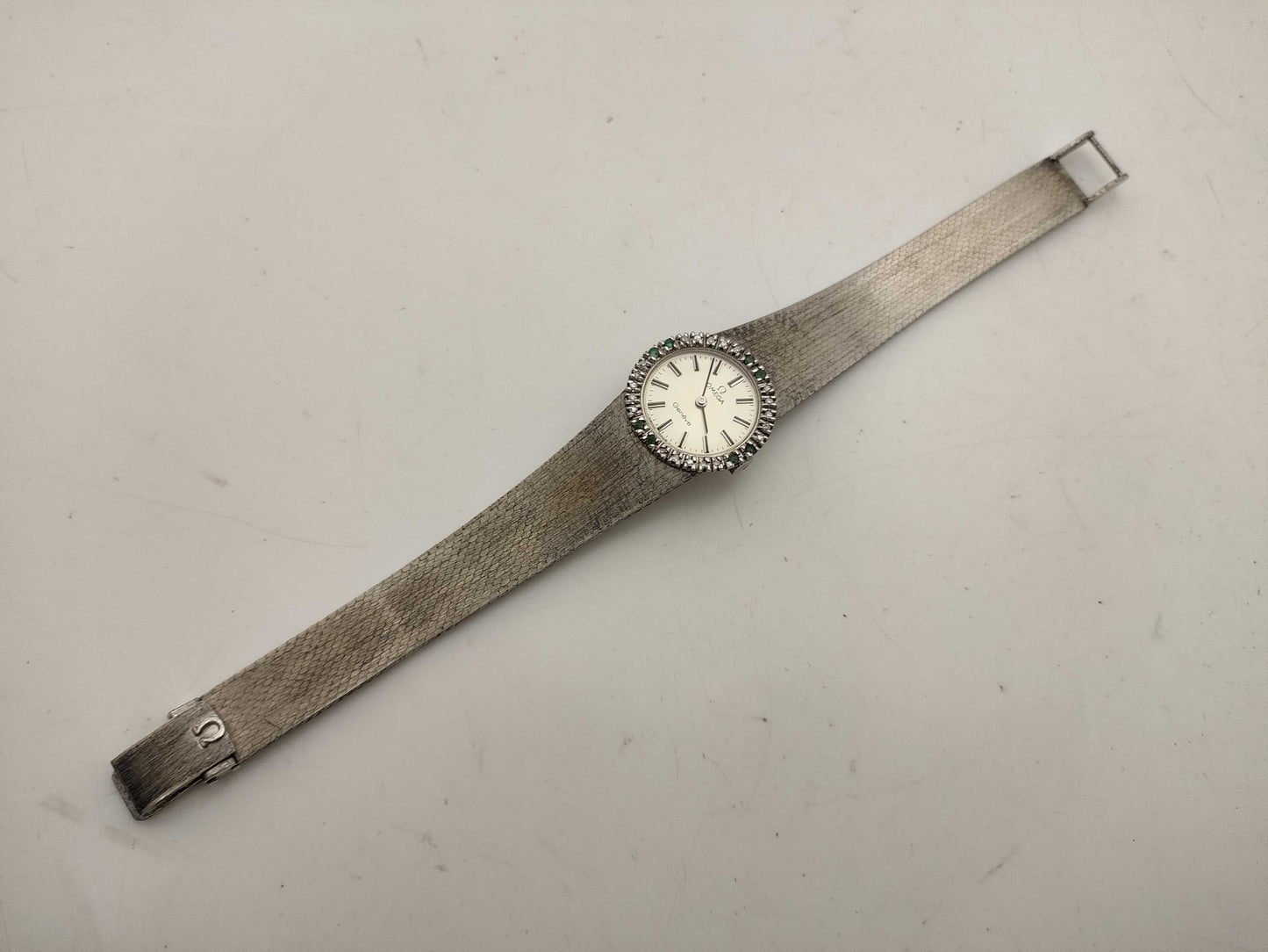 OMEGA Geneva Women's Watch with Broken Crown