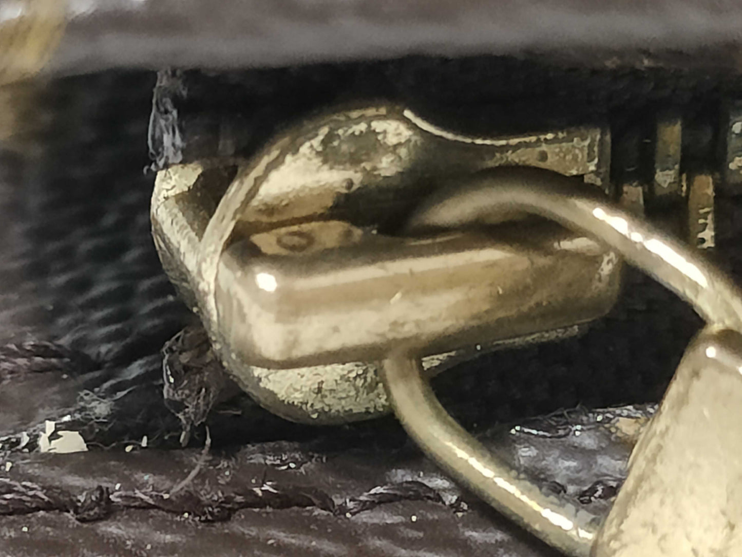 LOUIS VUITTON Monogram Bucket Pouch
