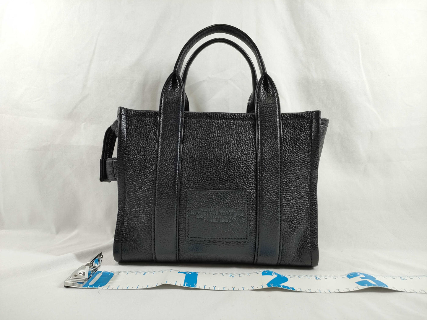 MARC JACOBS Leather The Tote Bag 2-way Shoulder Bag