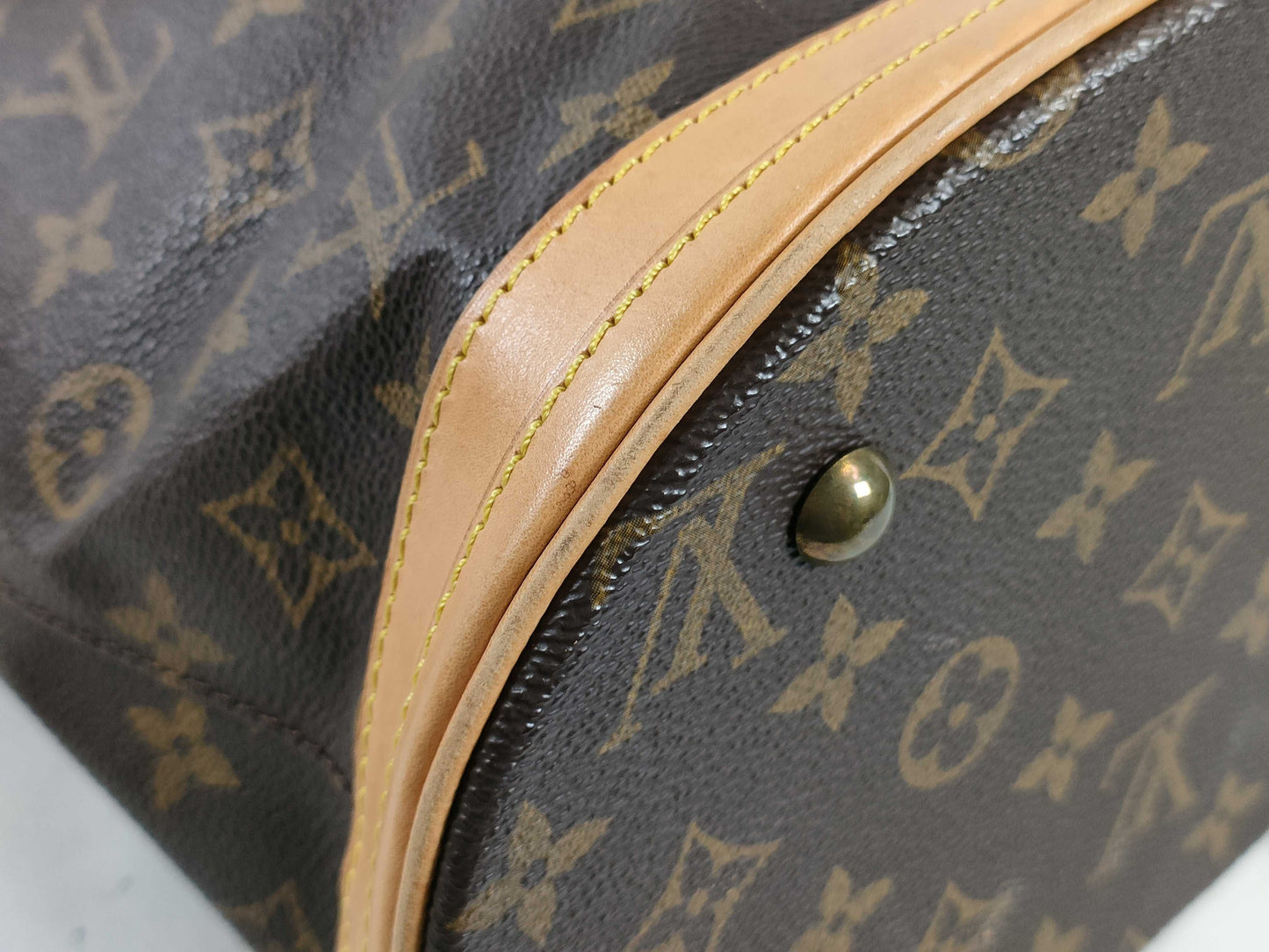 LOUIS VUITTON M42238 Monogram Bucket PM Tote Bag