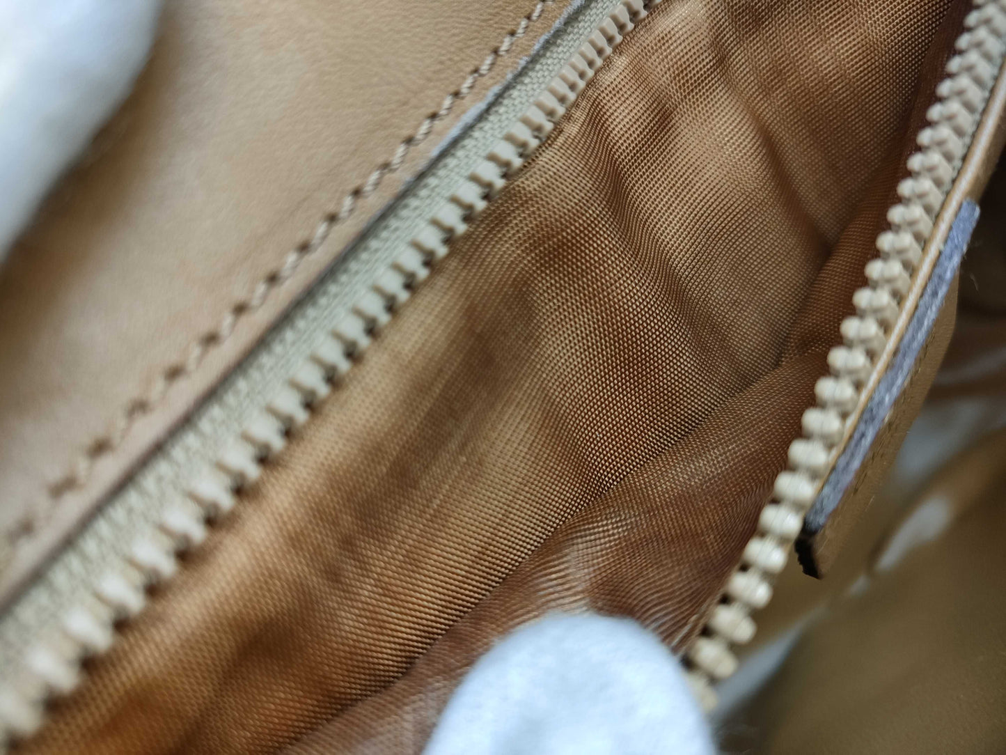 CELINE Shoulder Bag M05 Shoulder Bag