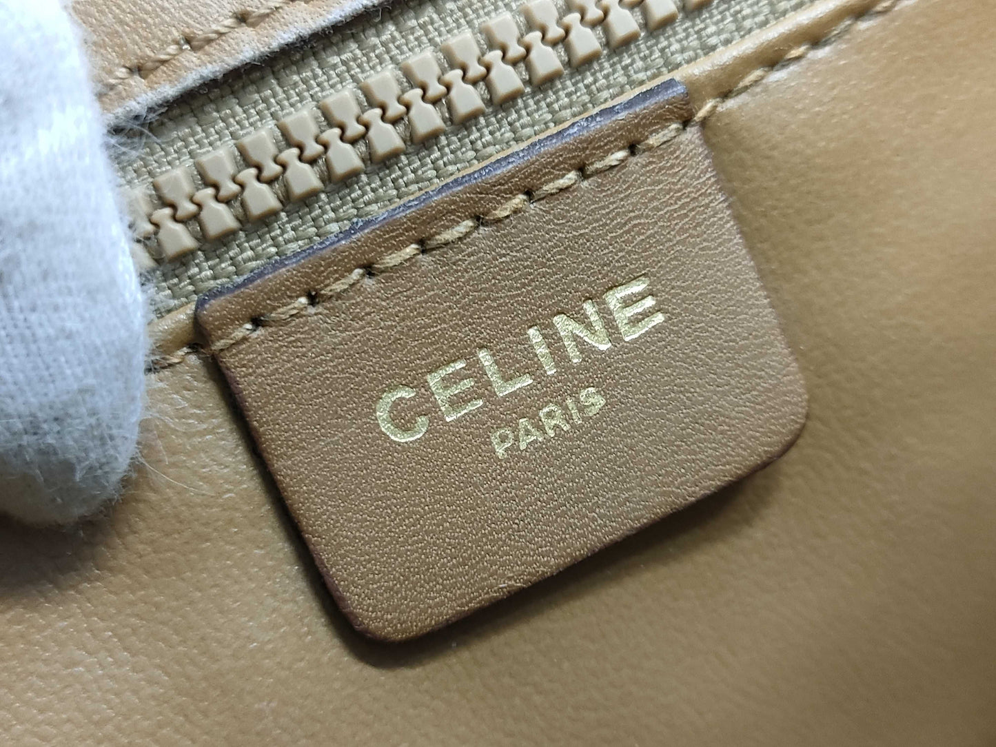 CELINE Shoulder Bag M05 Shoulder Bag