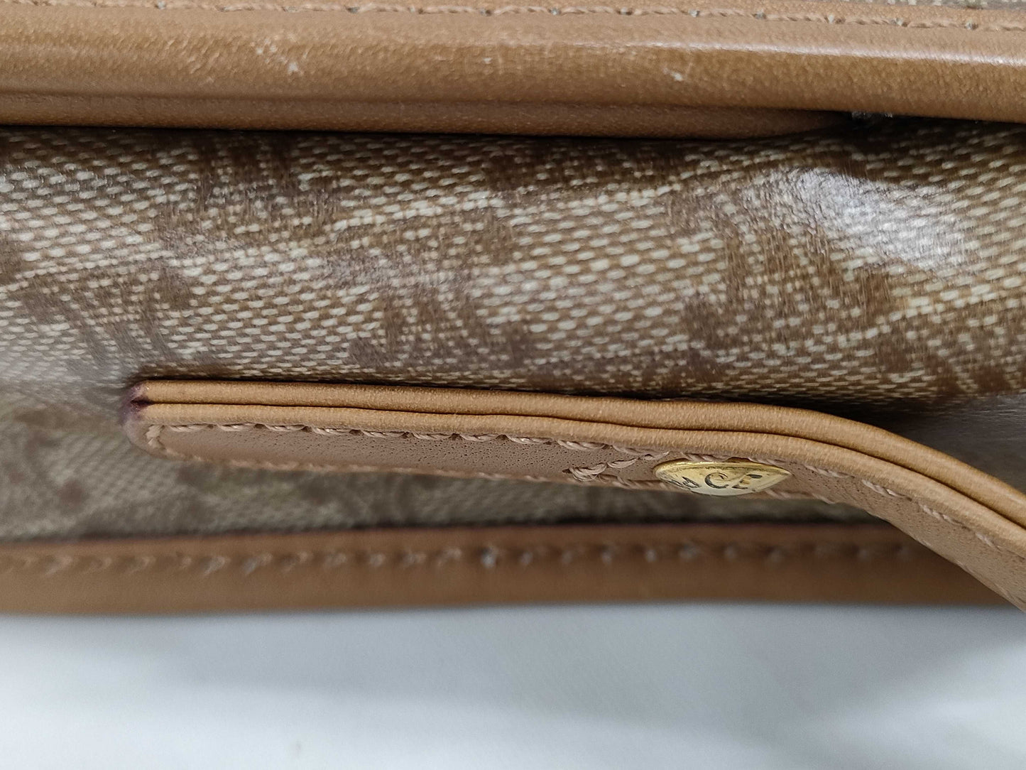 CELINE Shoulder Bag M05 Shoulder Bag