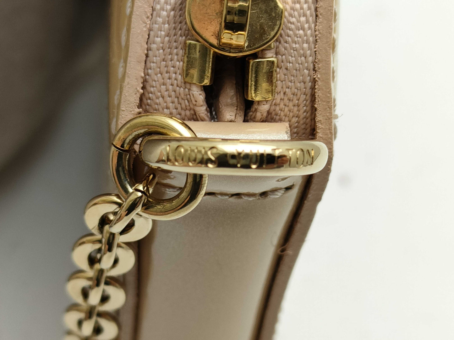 LOUIS VUITTON Vernis M91416 Porte Monnaie Chapeau Coin Case
