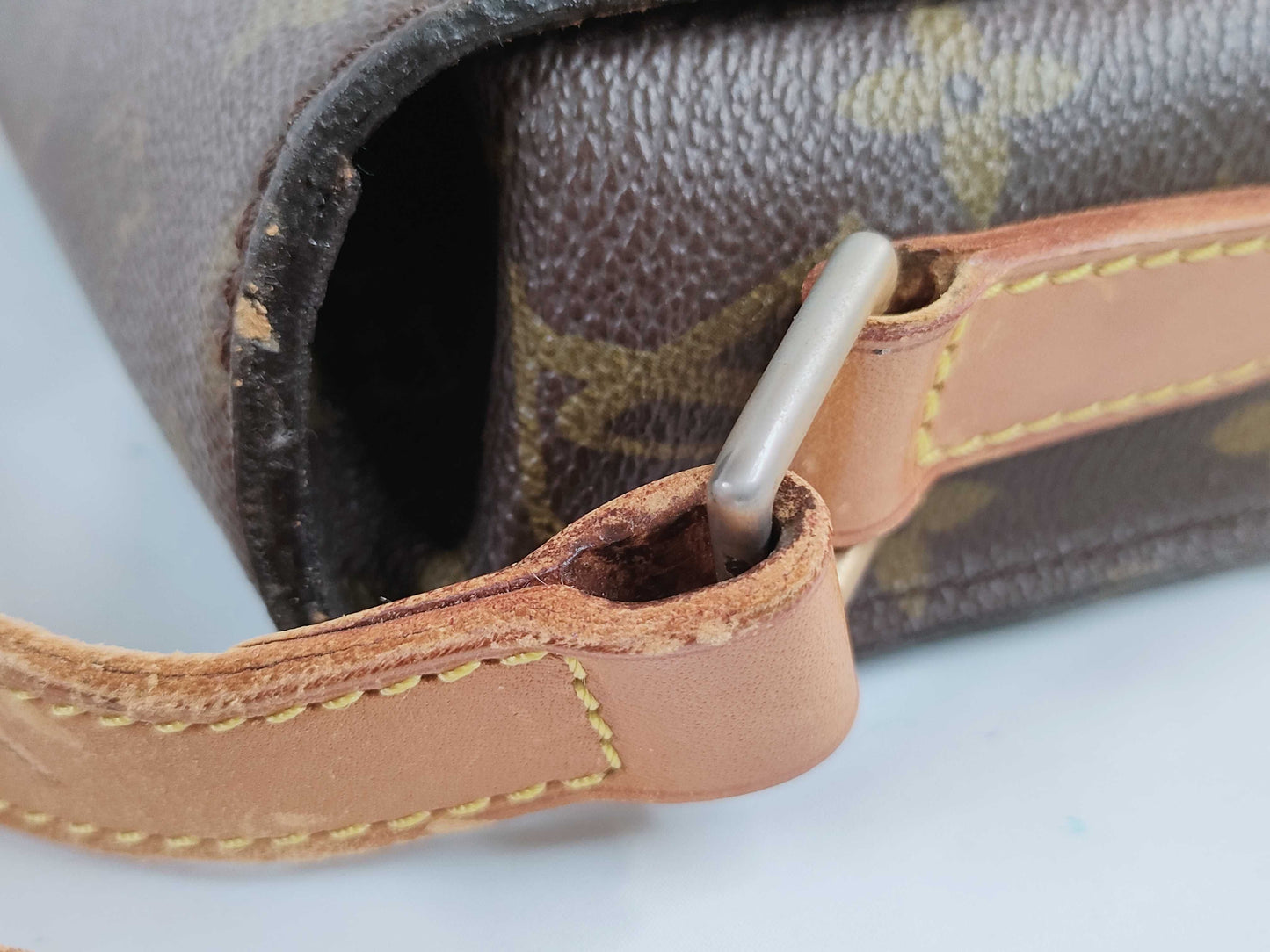 LOUIS VUITTON M51242 Monogram Saint-Cloud Shoulder Bag