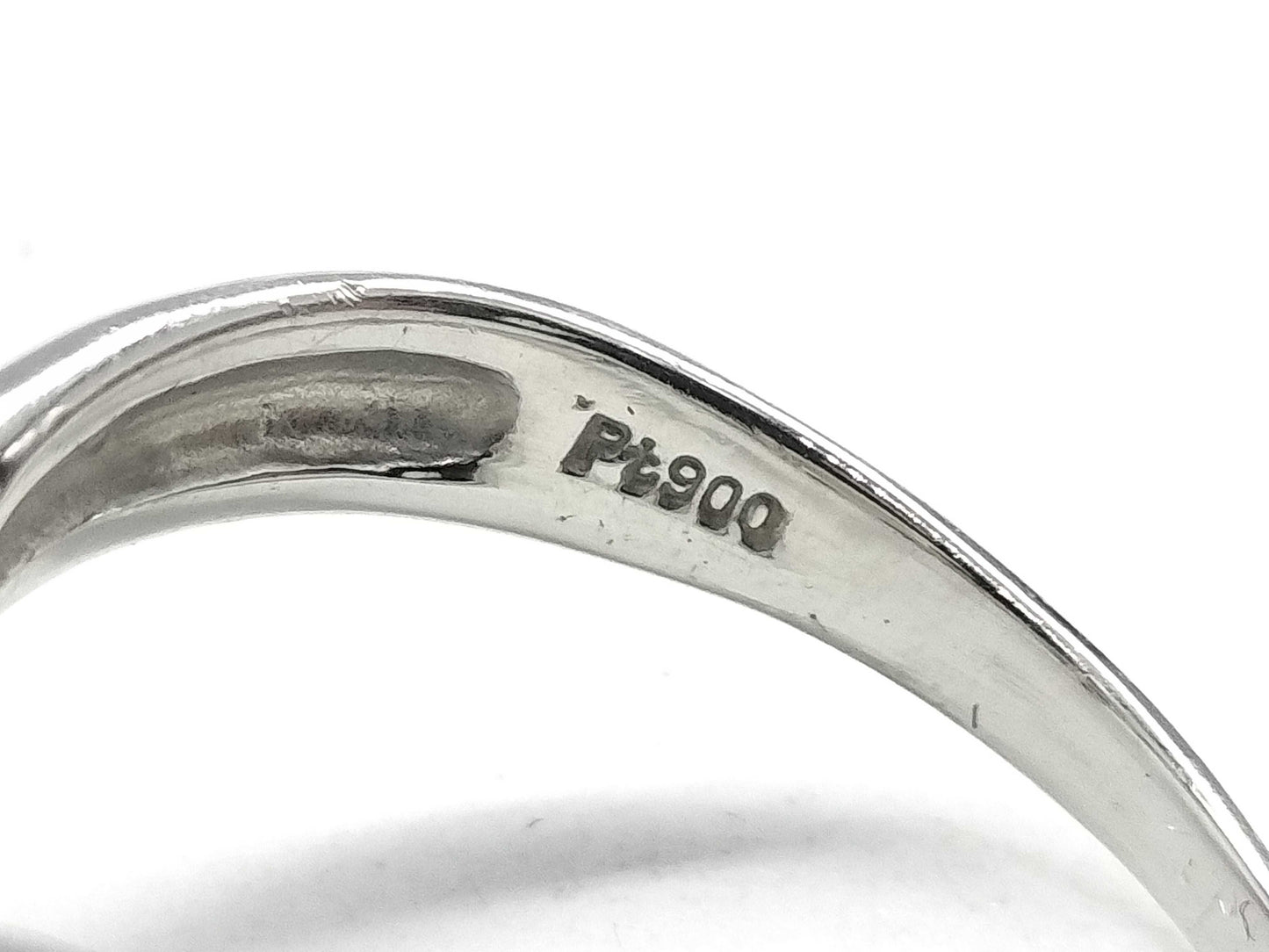 R 0.30ct D 0.10ct PT900 3.7g Ring