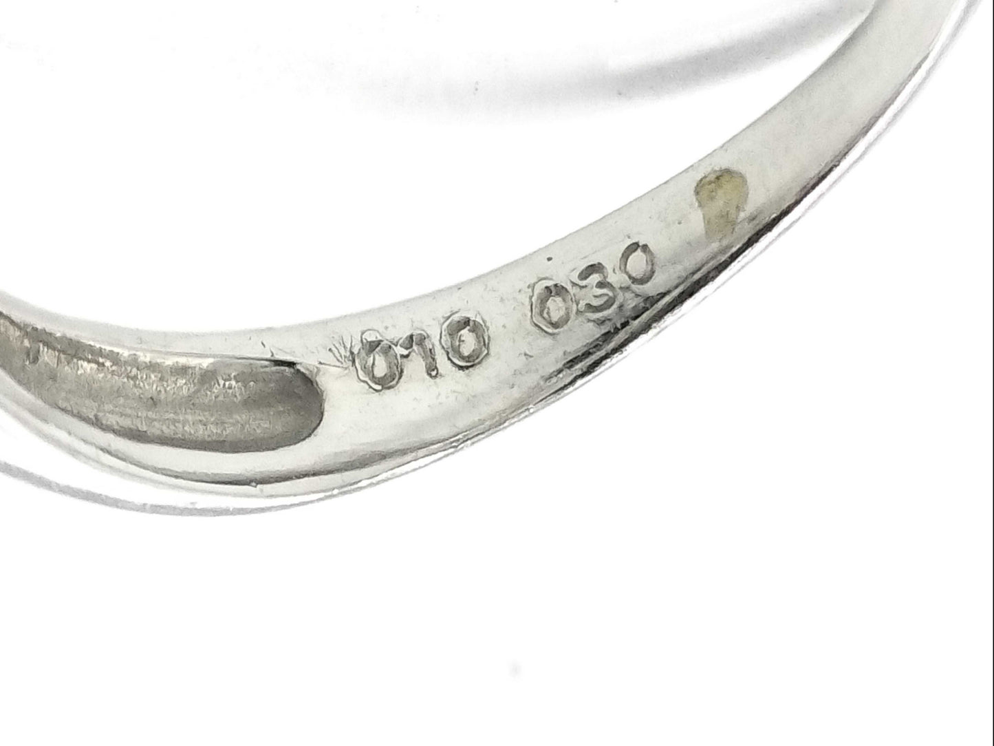 R 0.30ct D 0.10ct PT900 3.7g Ring