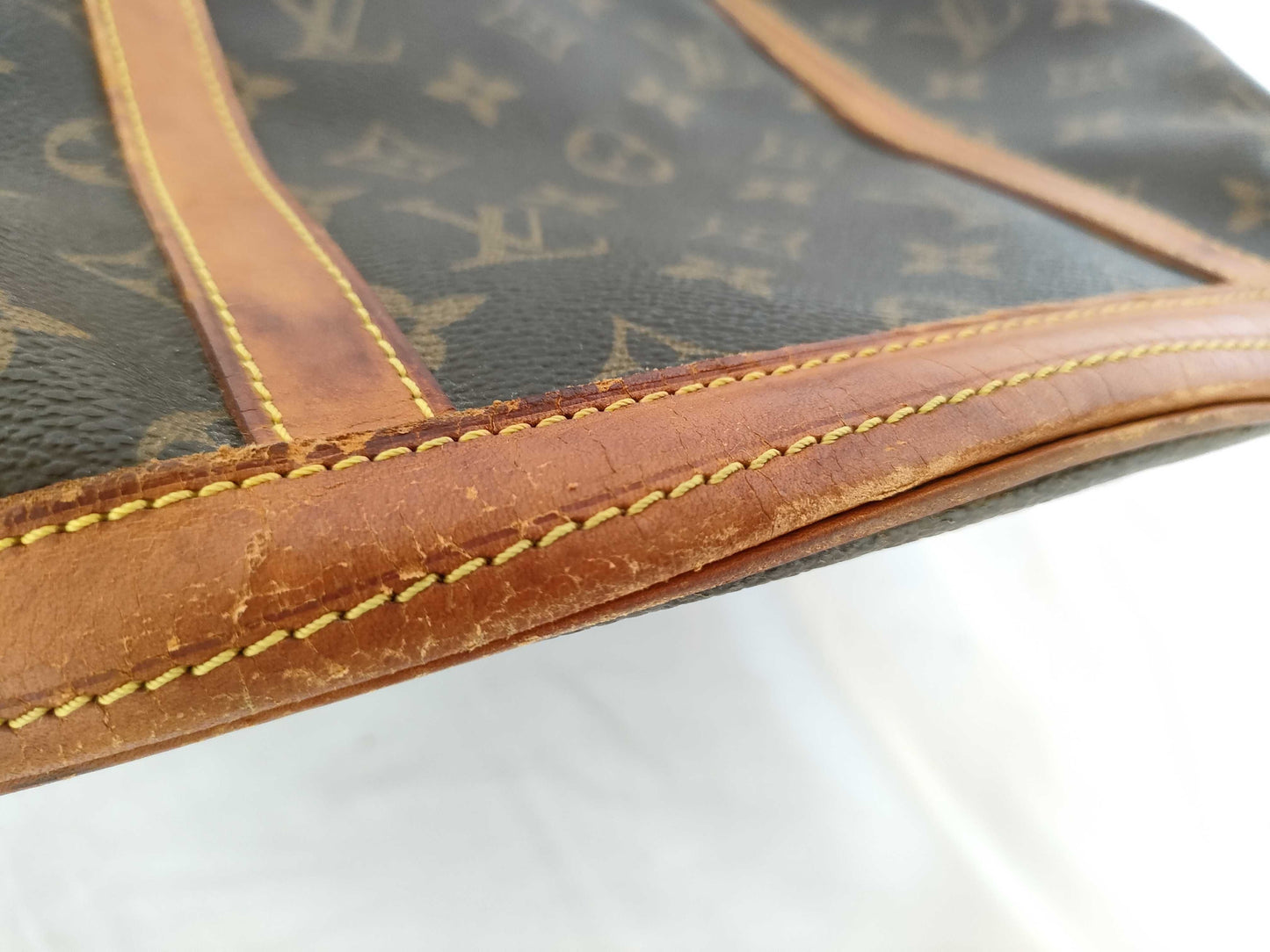 LOUIS VUITTON RFID Unverifiable, Serial Unverifiable, Monogram Bucket Tote Bag, Interior Damaged
