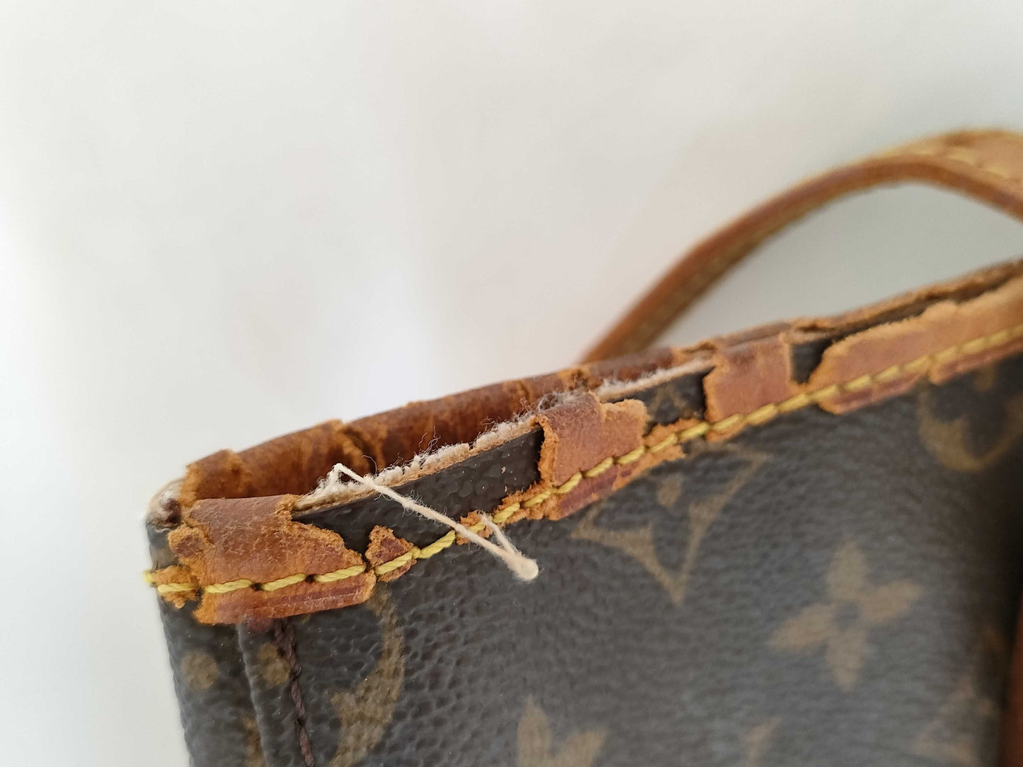 LOUIS VUITTON RFID Unverifiable, Serial Unverifiable, Monogram Bucket Tote Bag, Interior Damaged
