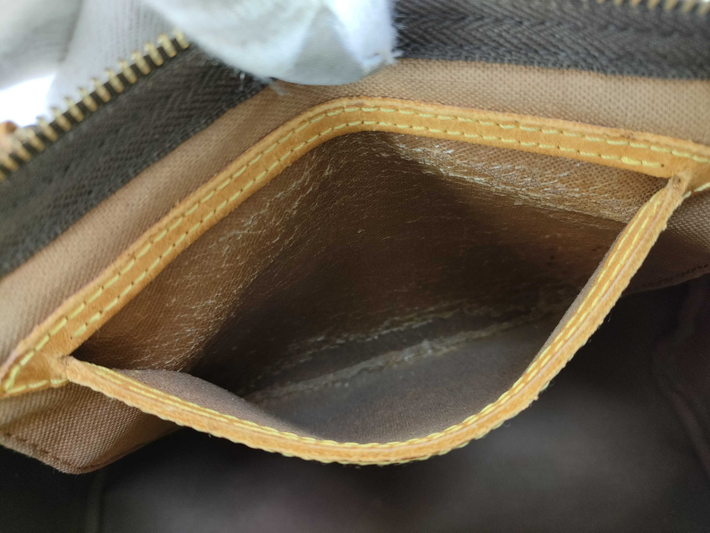 LOUIS VUITTON M41526 Monogram Speedy 30 Handbag