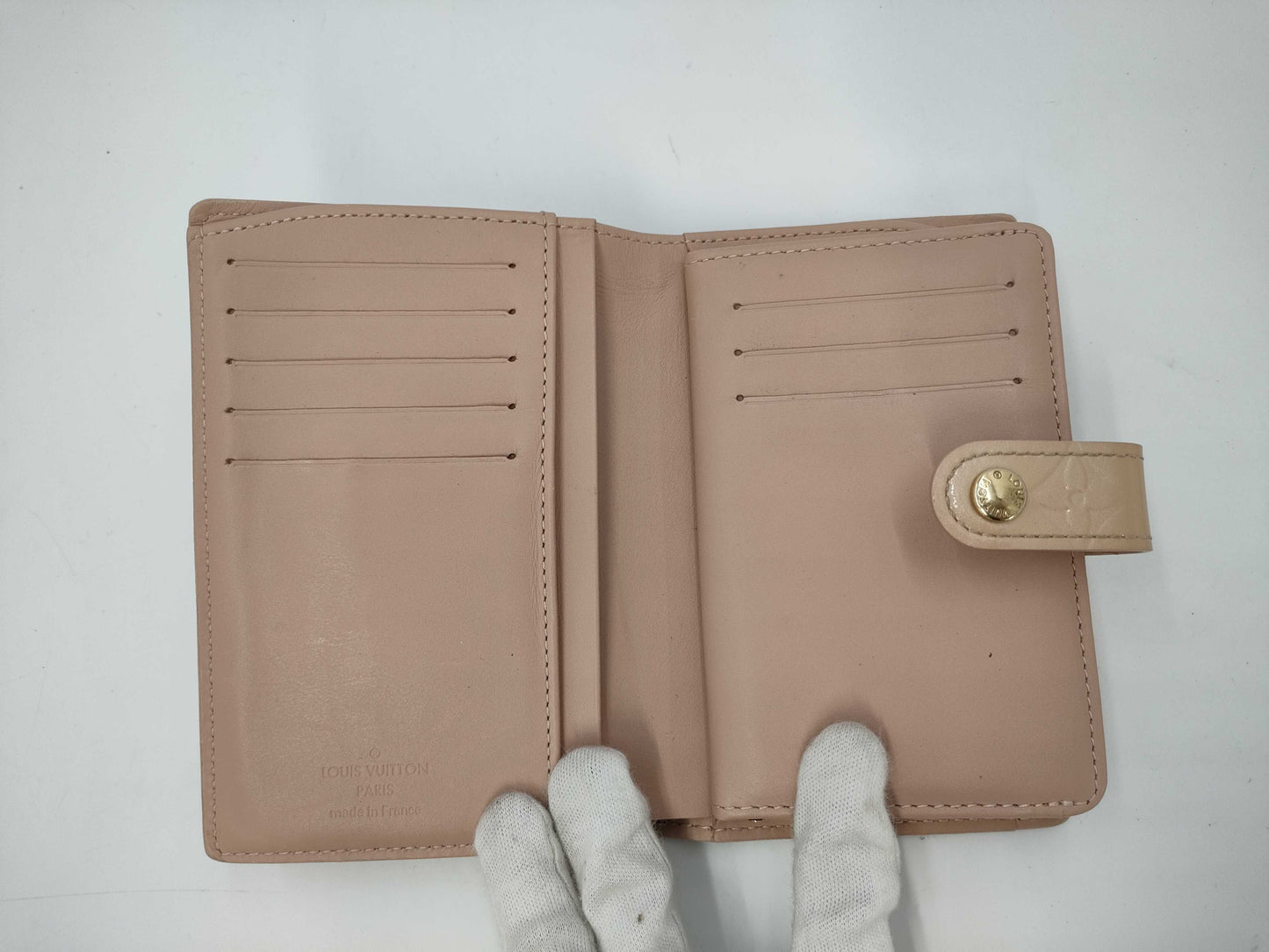 LOUIS VUITTON Vernis Compact Wallet