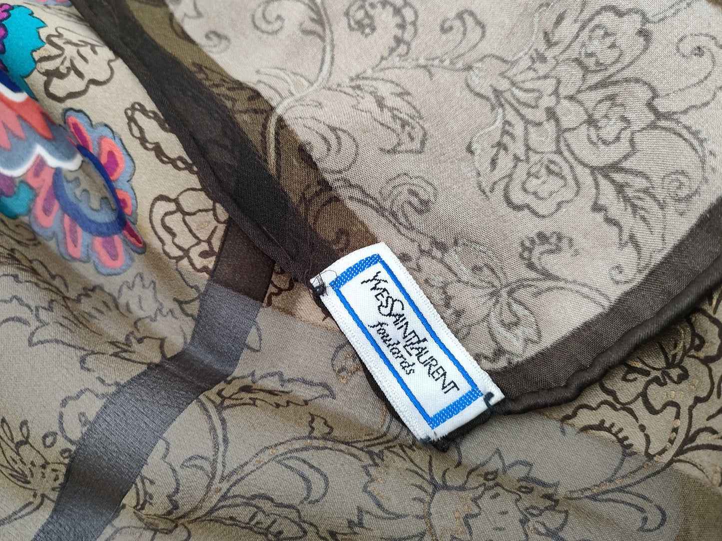 Cartier etc. *3 scarves