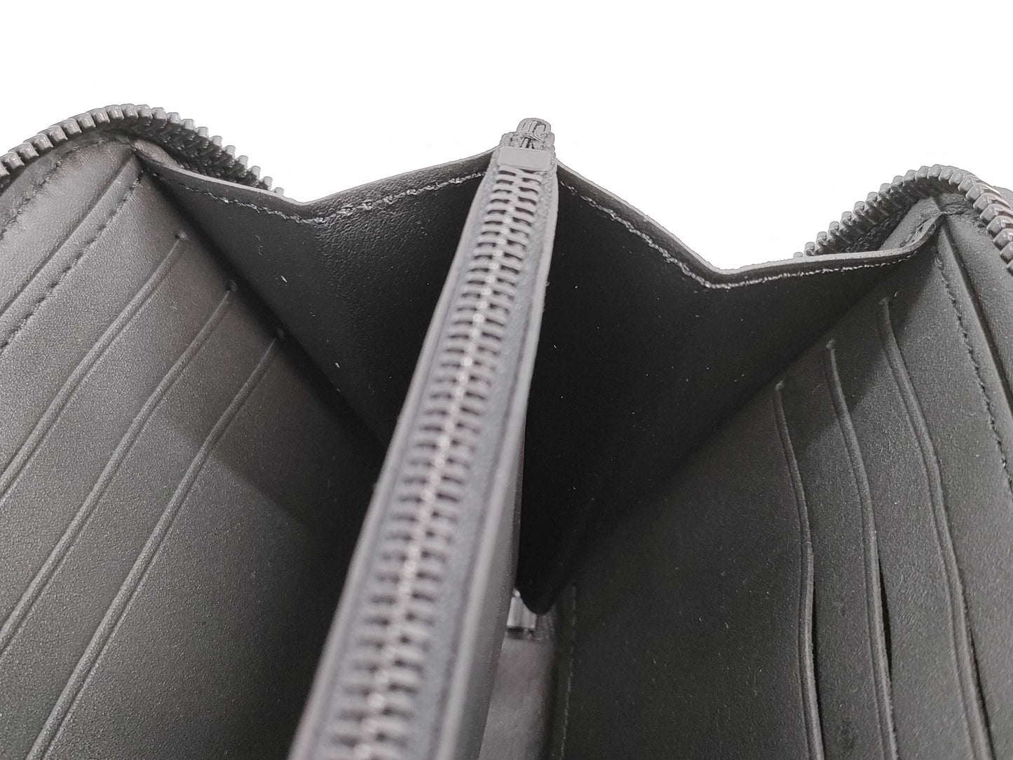 LOUIS VUITTON Monogram M80333/Shadow/Tauillon/Zippy Wallet