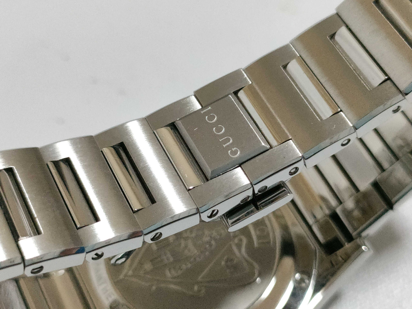 GUCCI Pantheon 115.4 Boys' Watch