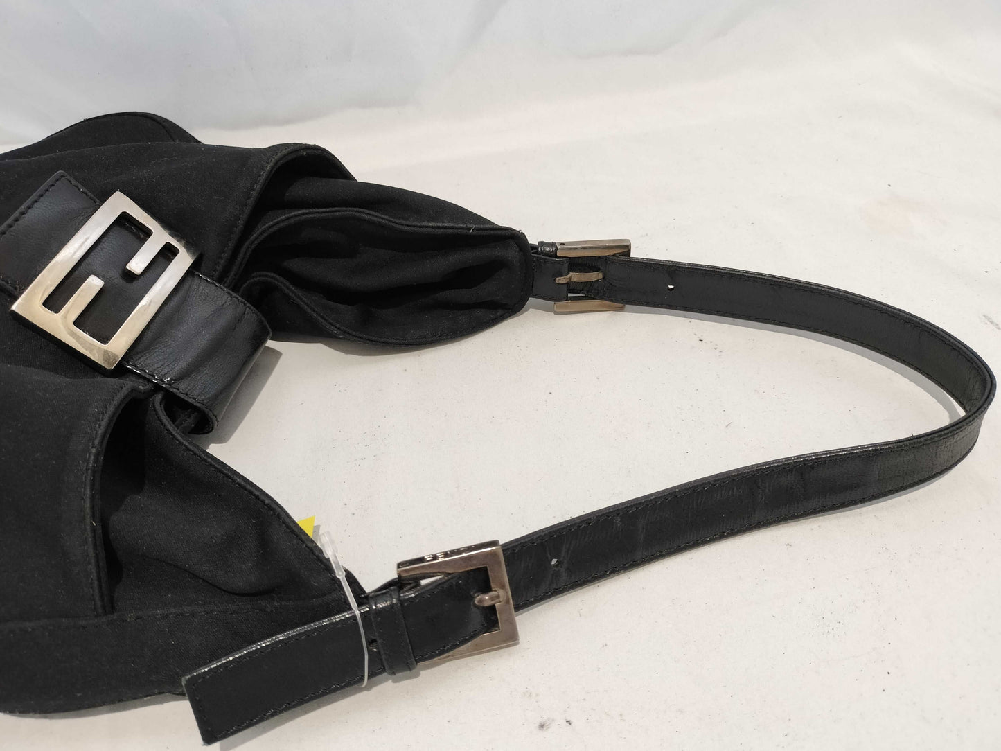FENDI Mamma One-Shoulder Black Sticky Shoulder Bag