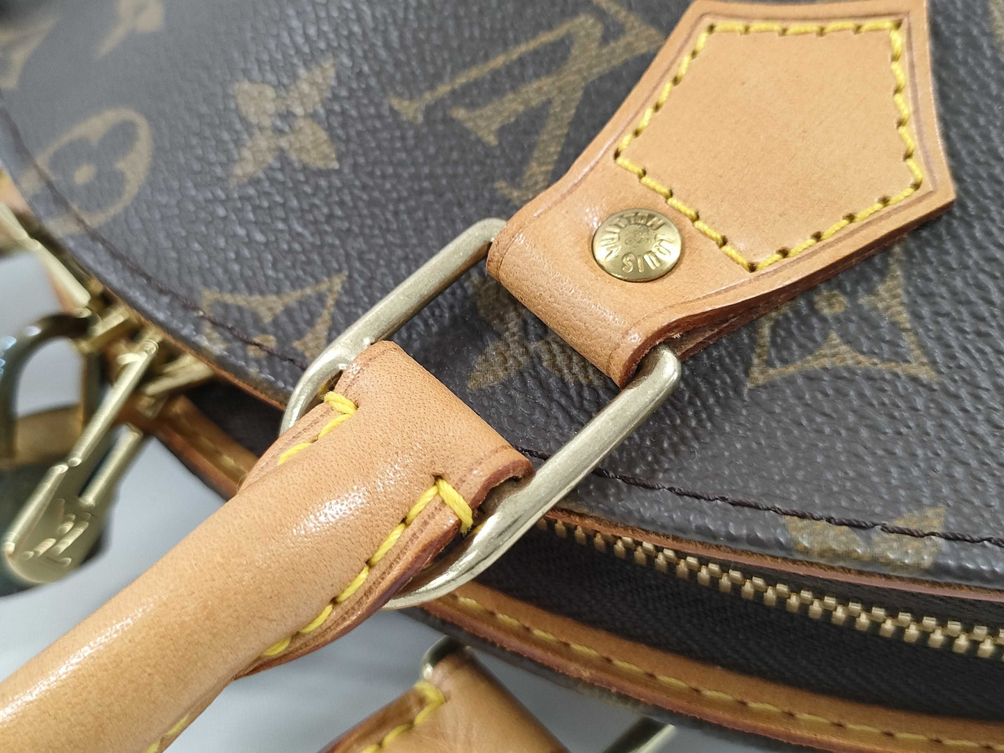 LOUIS VUITTON Monogram M51126 Ellipse MM Handbag