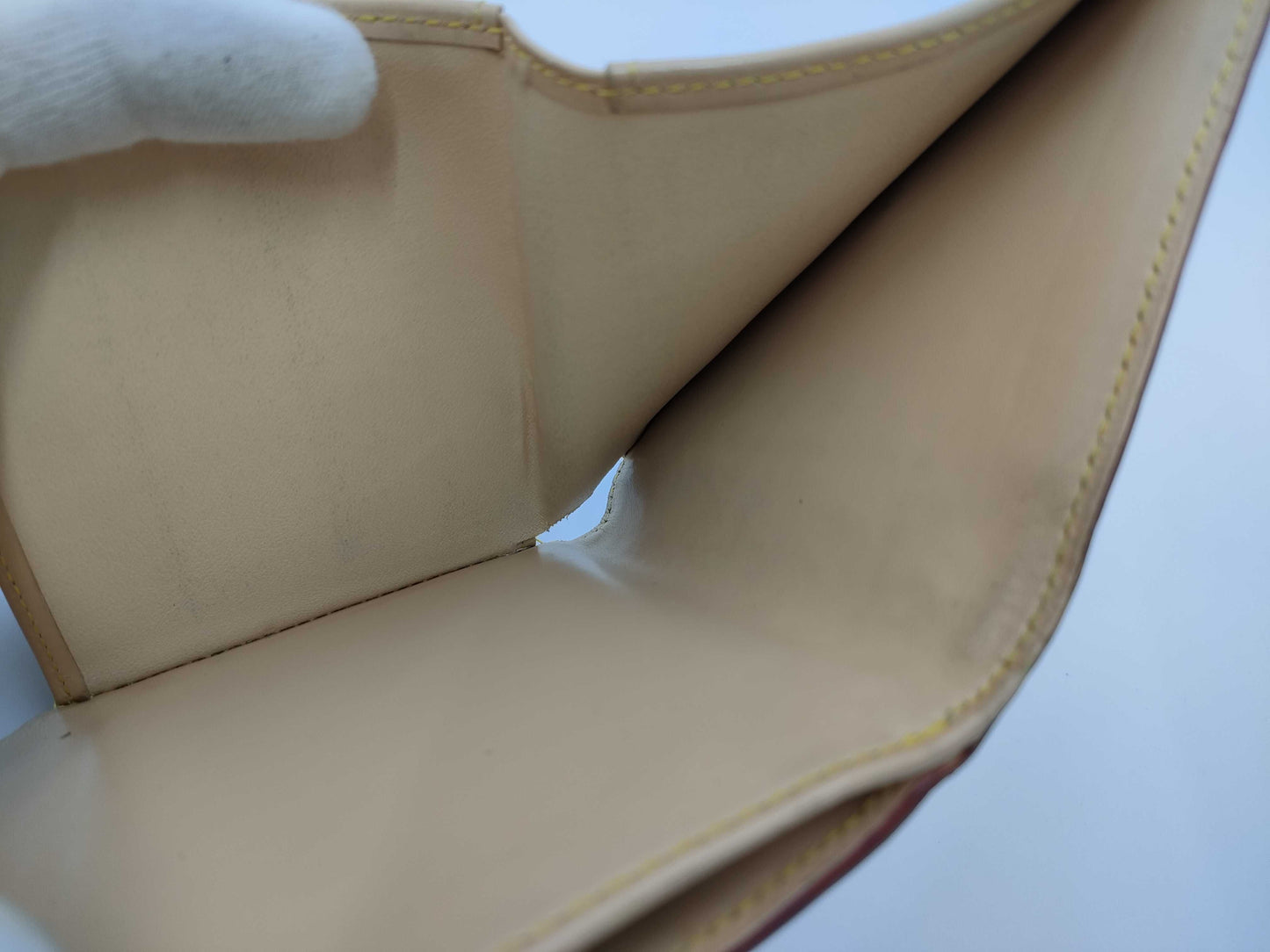 LOUIS VUITTON Double Hook Wallet