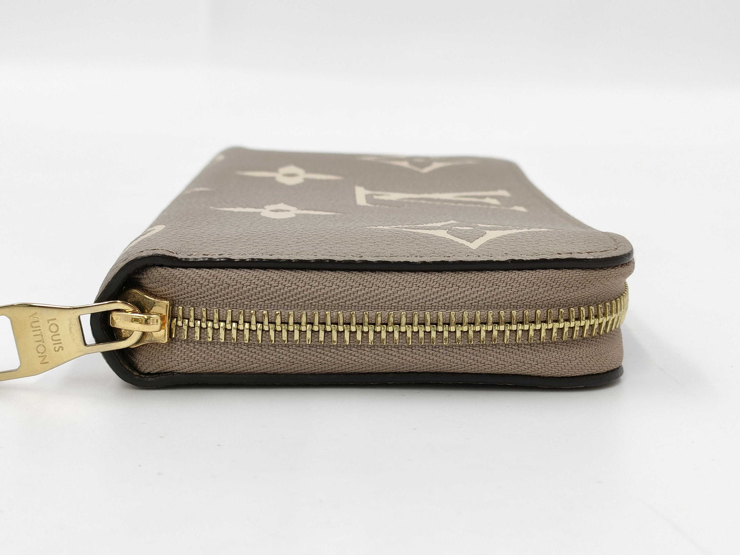 LOUIS VUITTON Monogram Empreinte/Tourterelle Creme Wallet