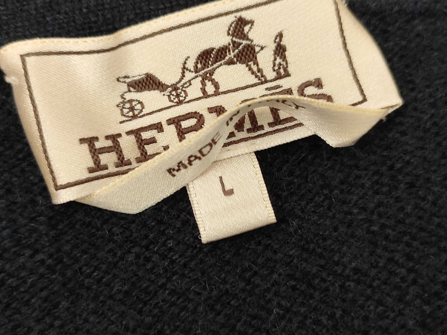 HERMES 100% Cashmere Knit Cardigan