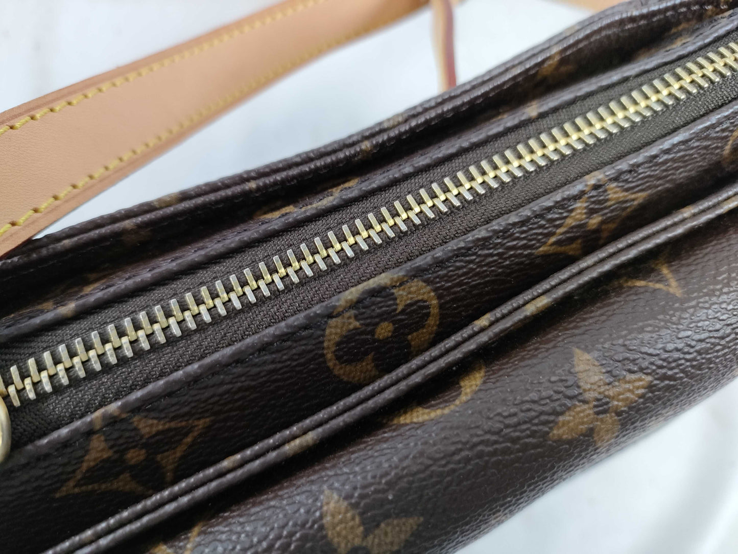 LOUIS VUITTON M51165 Monogram Viva Cite PM Shoulder Bag