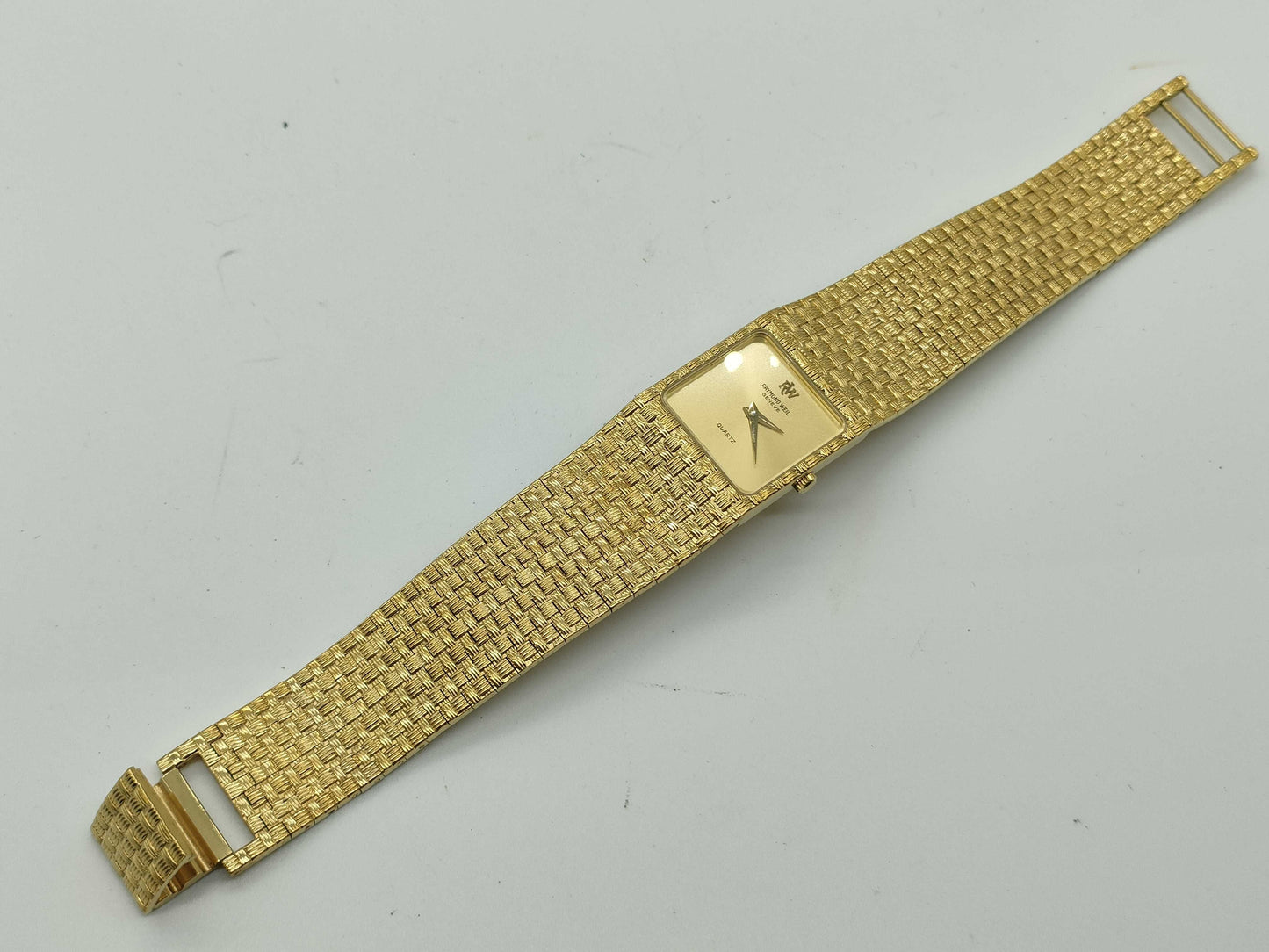 RAYMOND WEIL GENEVE 9058 Women's Watch with Box