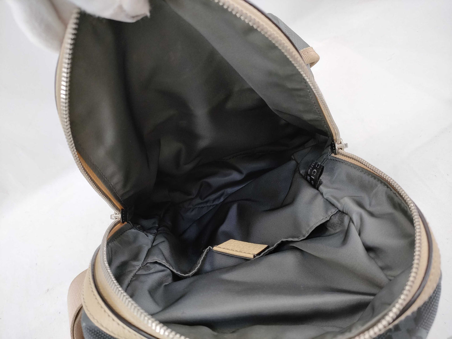 GUCCI Off the Grid 658631 Shoulder Bag