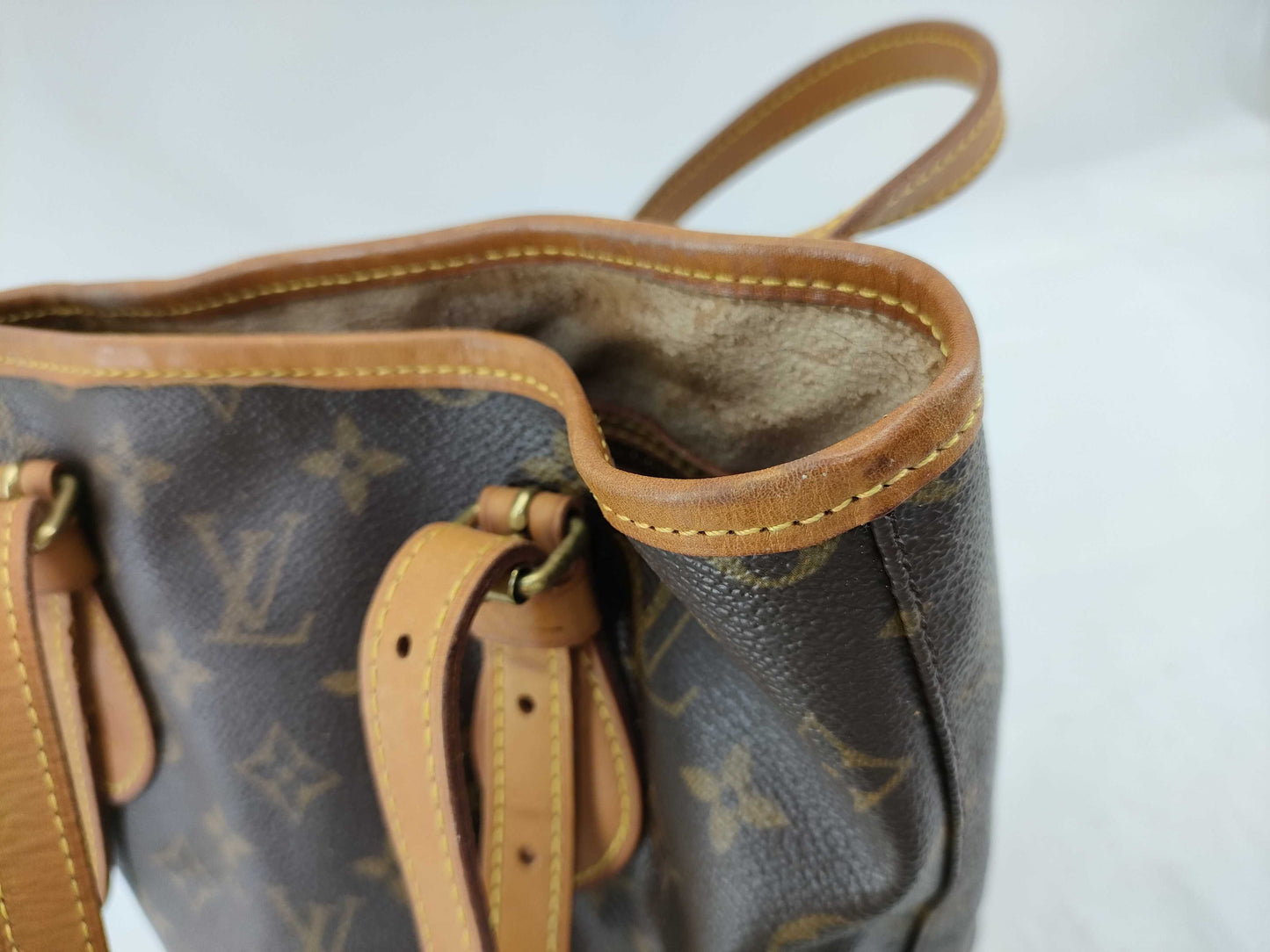 LOUIS VUITTON M42238 Monogram Petit Bucket Tote Bag