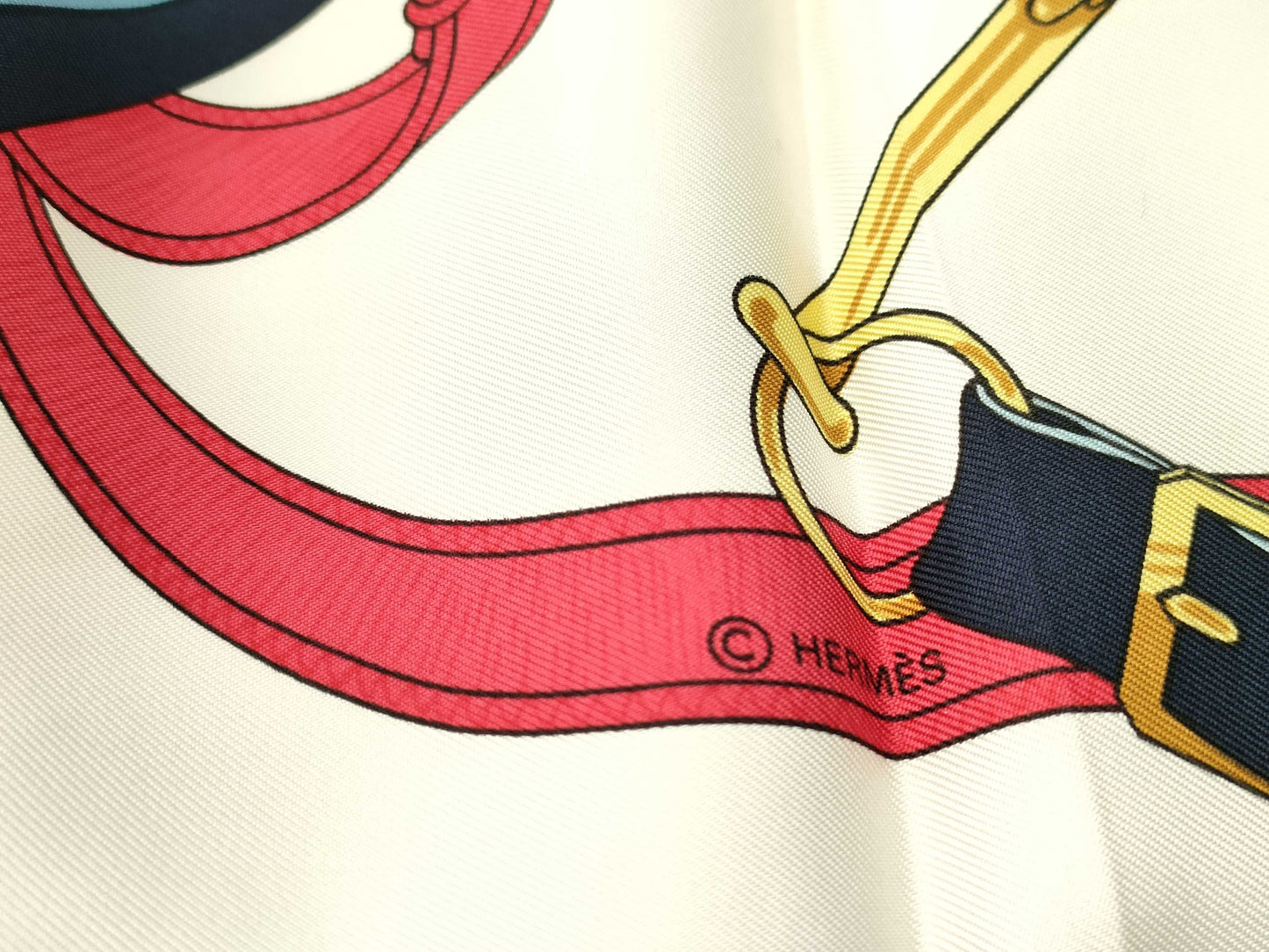 HERMES Carré Carré 90 Golden Spur Scarf