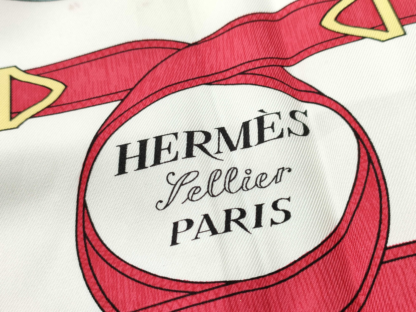 HERMES Carré Carré 90 Golden Spur Scarf