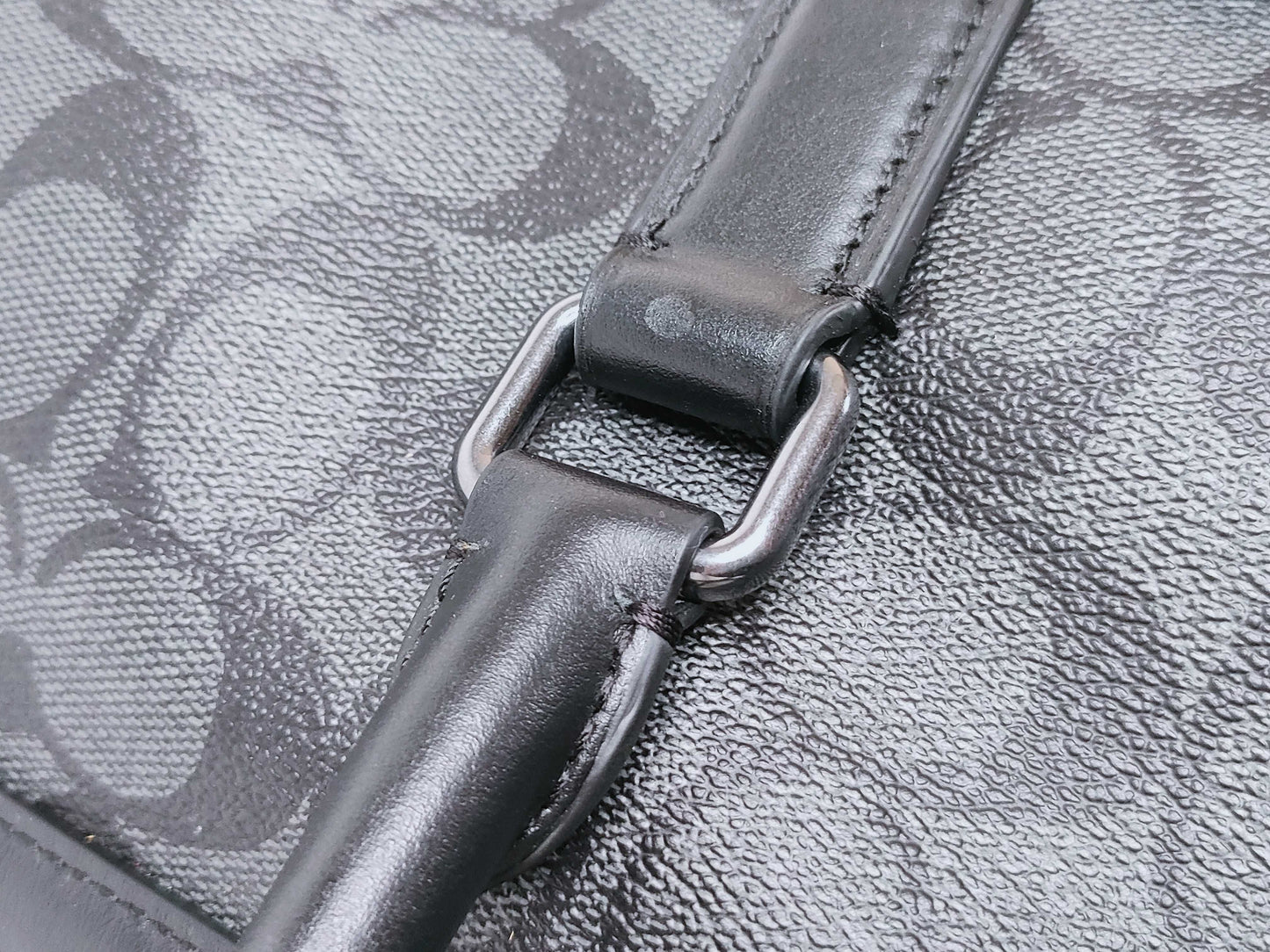 COACH Signature C5305 Signature Boston Bag Boston Bag