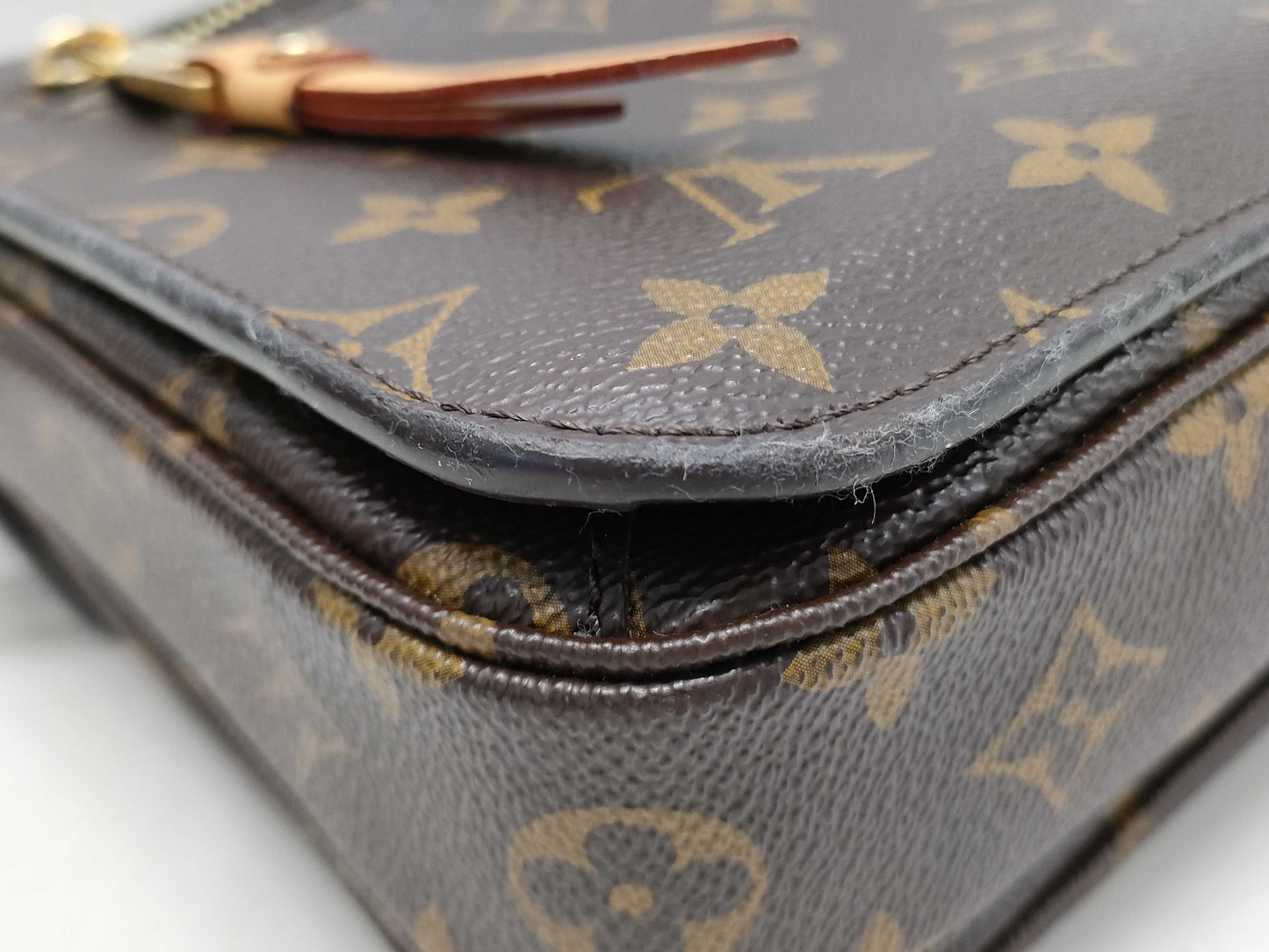 LOUIS VUITTON Monogram M40870 Pochette Metis Shoulder Bag