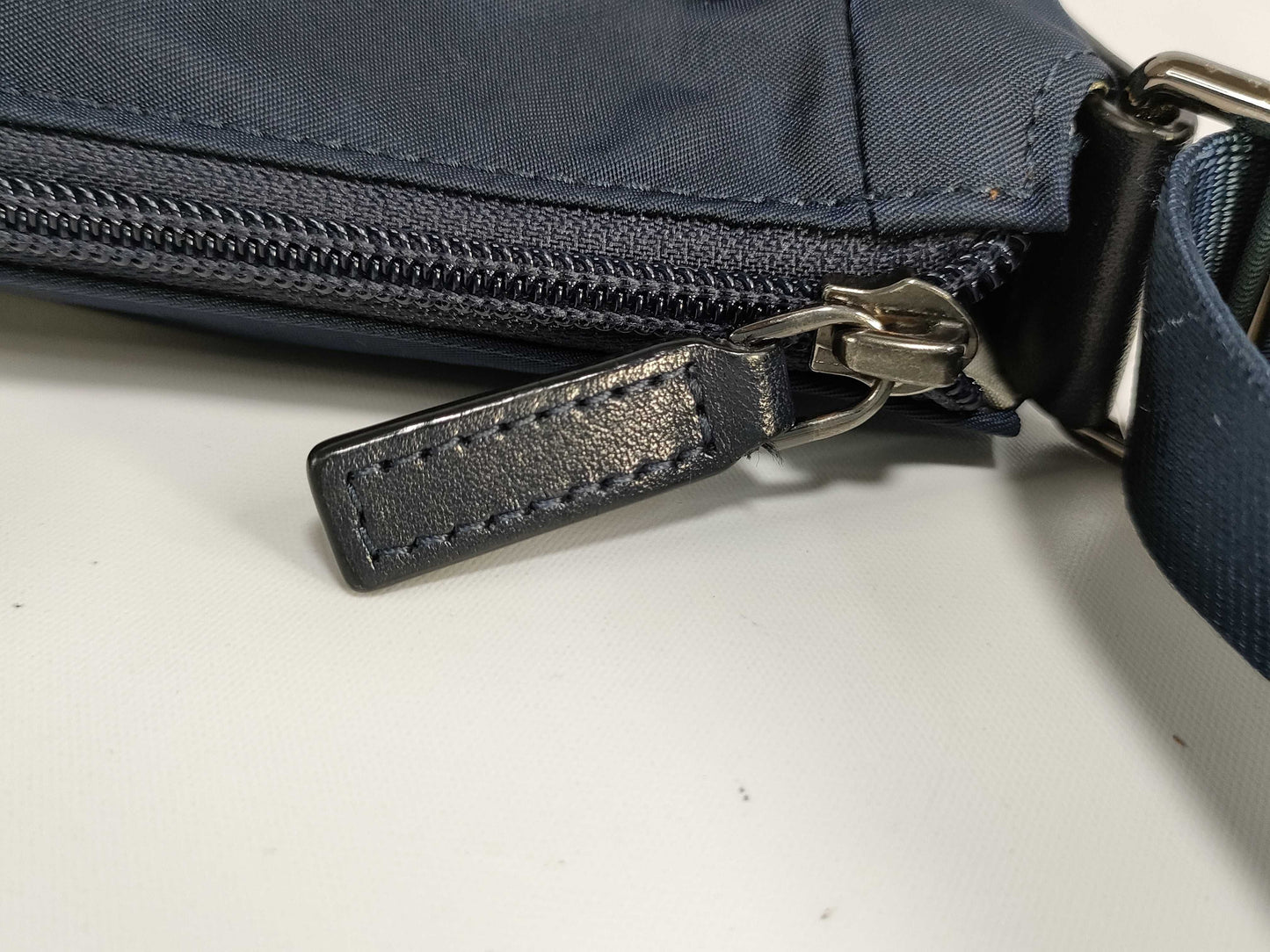 TUMI Nylon/Shoulder Bag Shoulder Bag