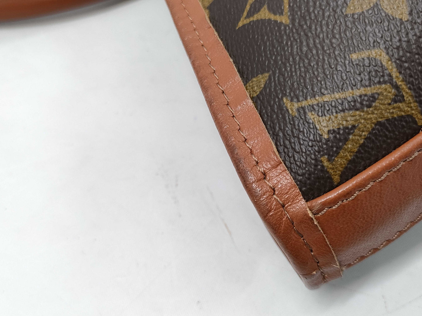 LOUIS VUITTON Monogram Weekend GM Tote Bag