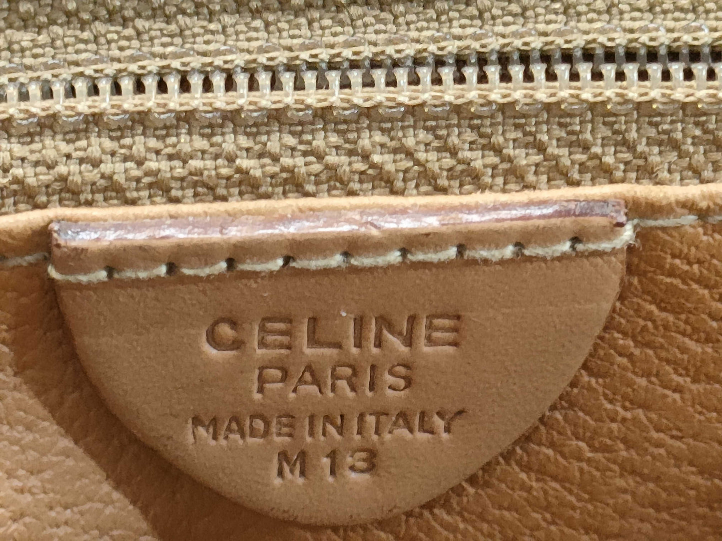 CELINE Shoulder Bag