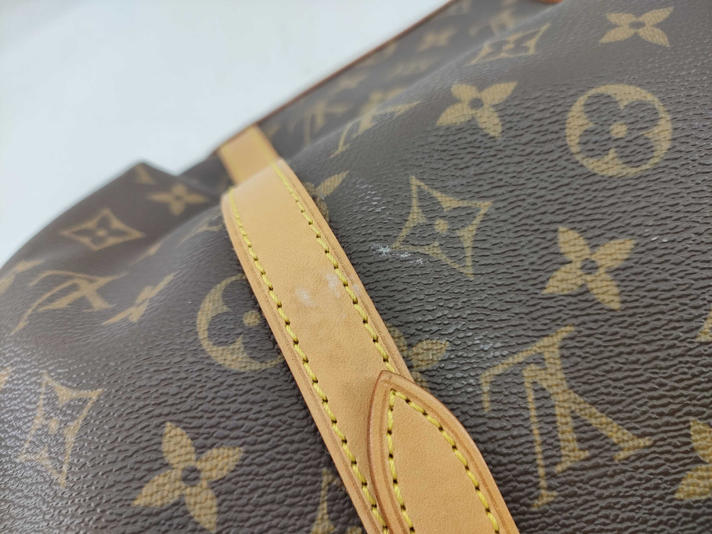 LOUIS VUITTON M42236 Monogram Bucket GM Tote Bag with Pouch