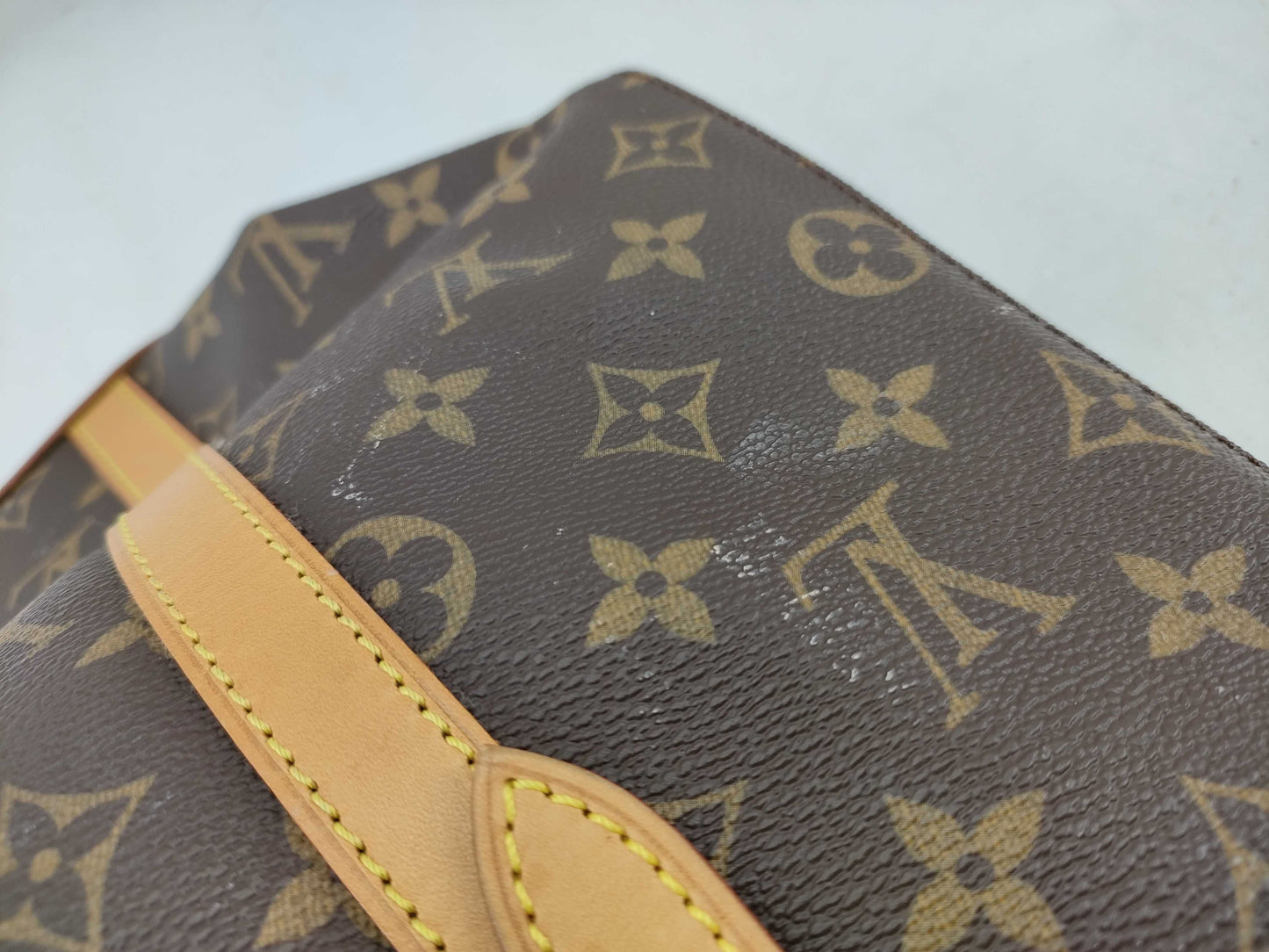 LOUIS VUITTON M42236 Monogram Bucket GM Tote Bag with Pouch