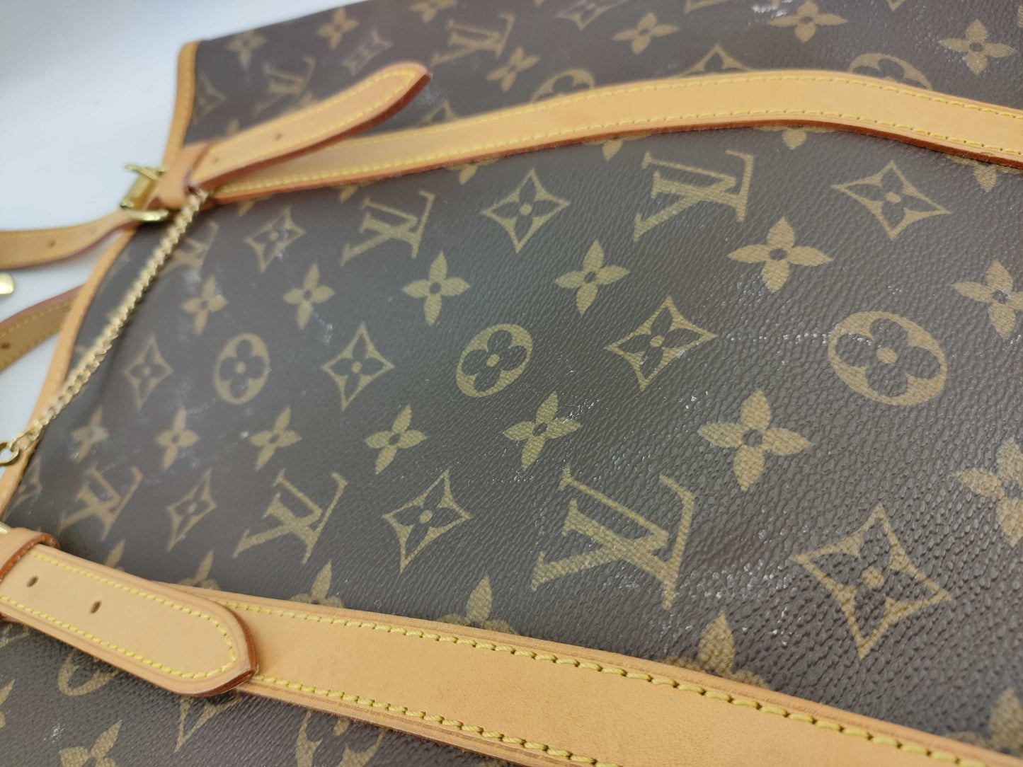 LOUIS VUITTON M42236 Monogram Bucket GM Tote Bag with Pouch