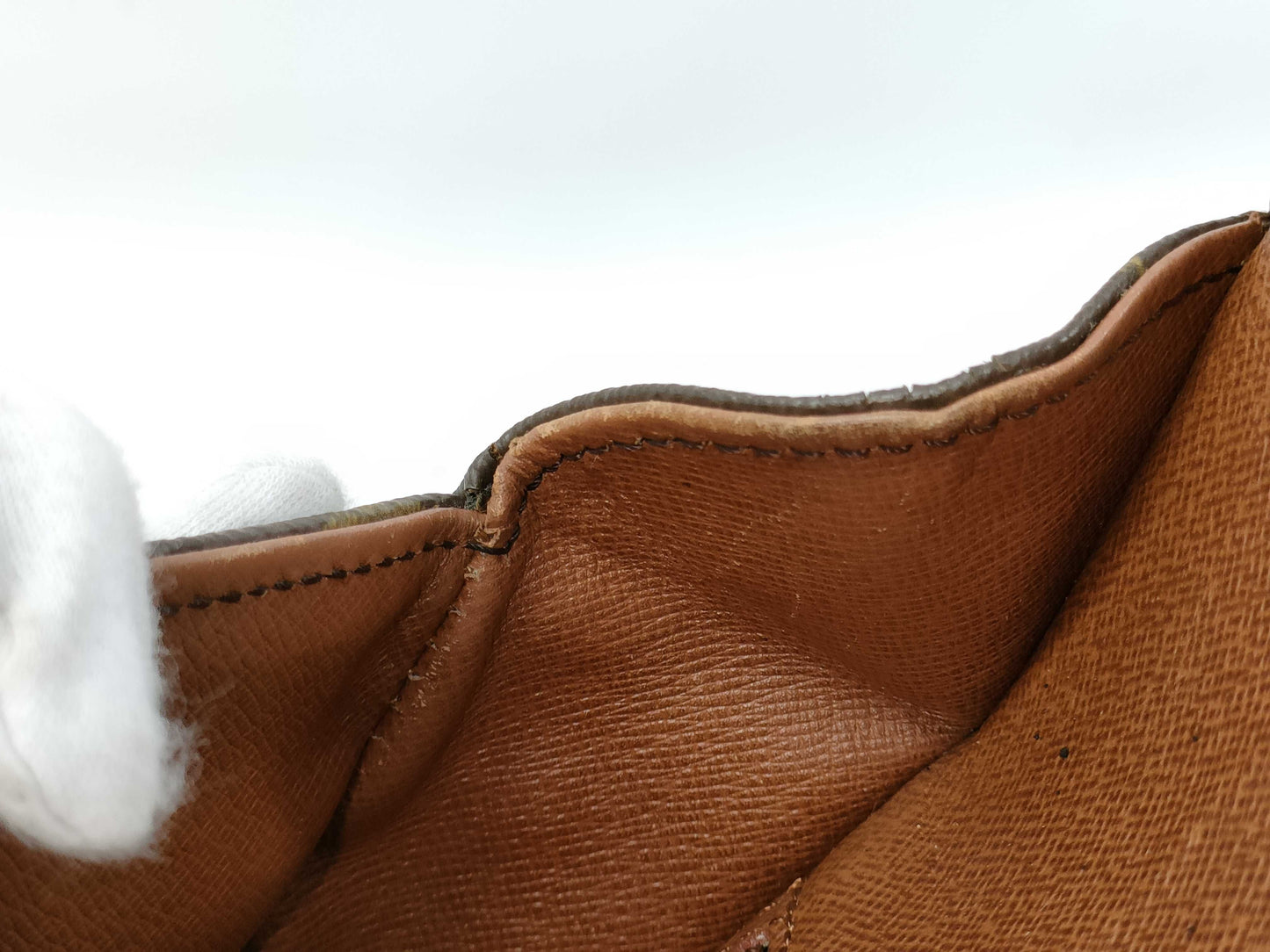 LOUIS VUITTON Monogram Saint-Cloud Shoulder Bag with Excessive Pocket Deterioration