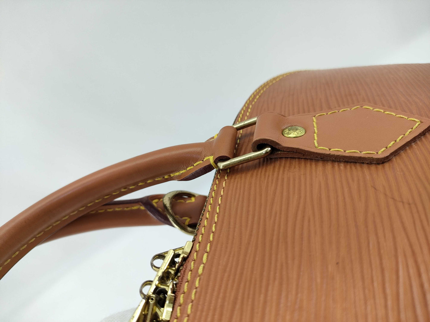 LOUIS VUITTON M52148 Epi Alma Handbag