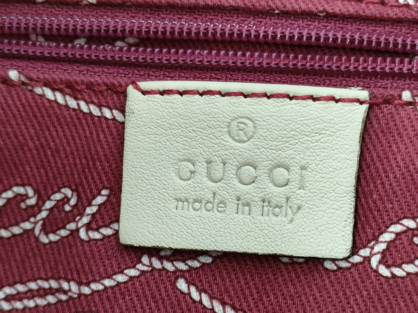GUCCI logo leather one-shoulder shoulder bag