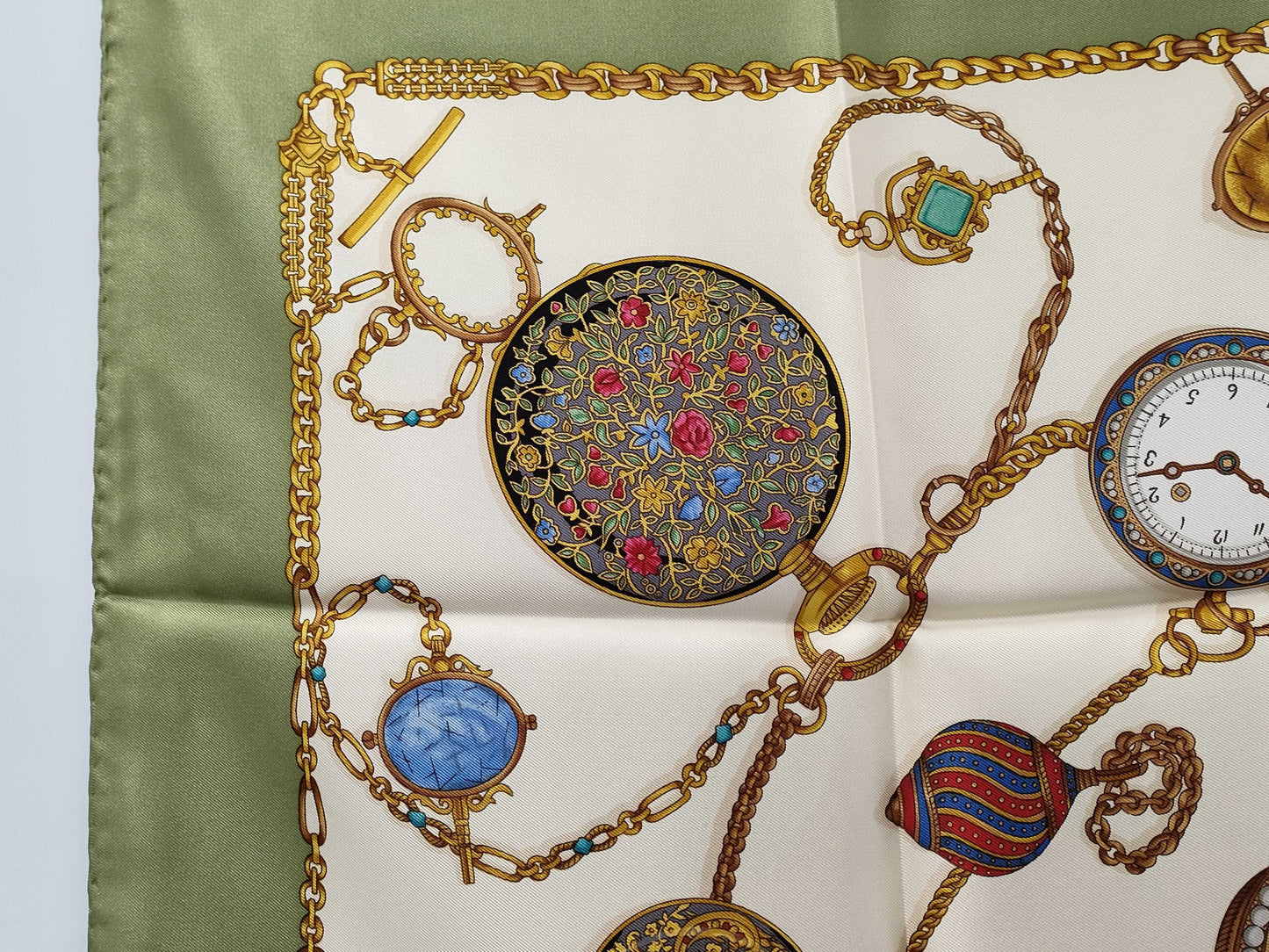 GUCCI scarf