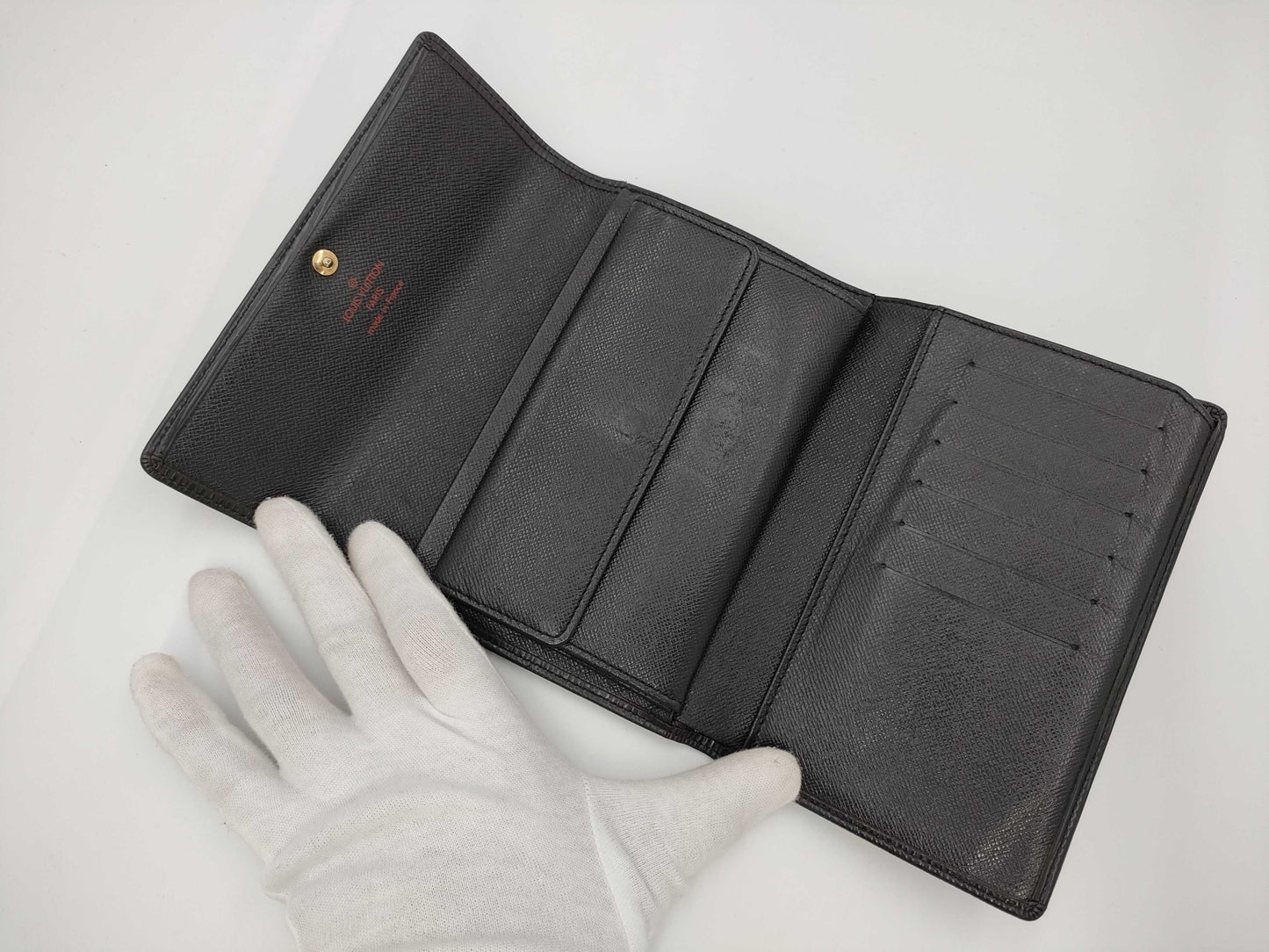 LOUIS VUITTON Epi M63712 Tresor Etui Papier Wallet
