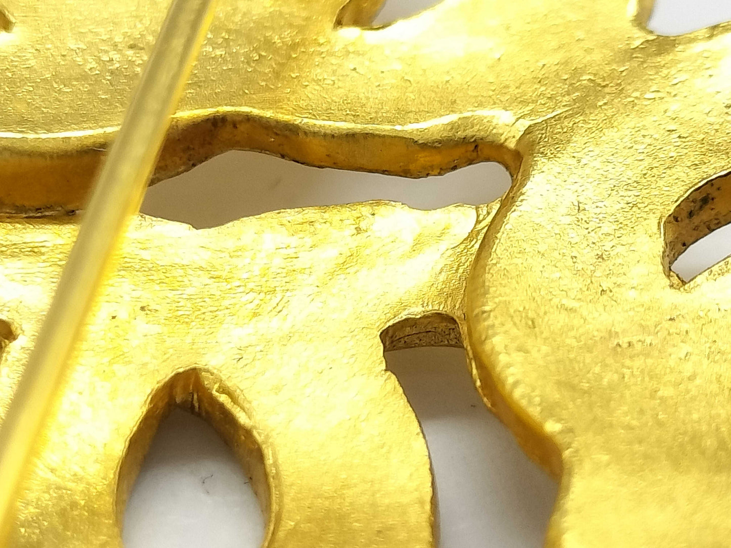 CHANEL 95P Coco Mark Brooch Gold Brooch
