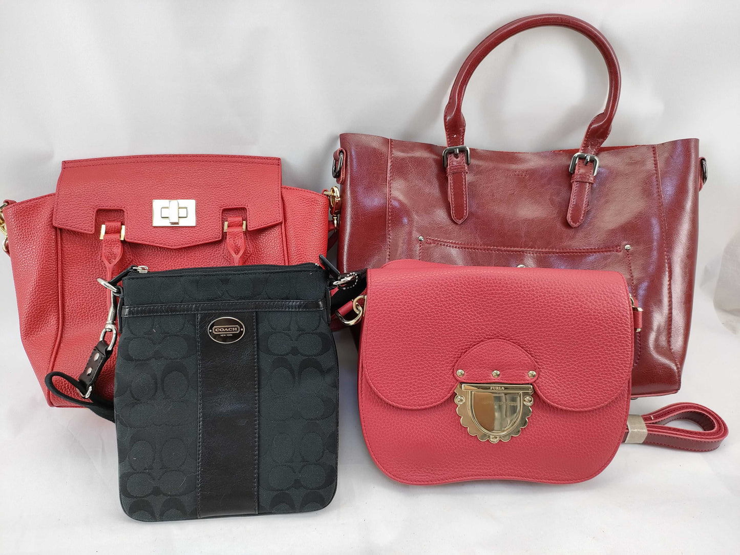 COACH Signature Shoulder Bag