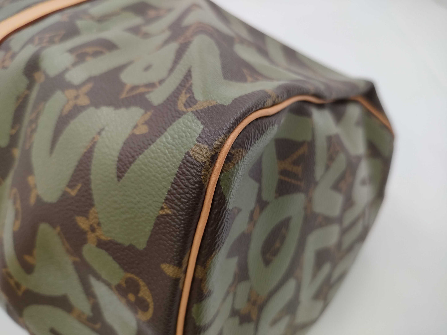 LOUIS VUITTON Monogram Graffiti Tiky Pole 50 Khaki Boston Bag