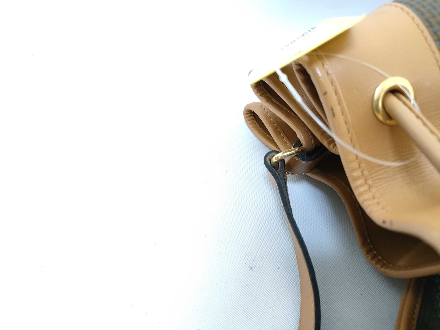 Yves Saint Laurent Drawstring Bag/Strap Included/Shoulder Bag/Pouch Included Shoulder Bag
