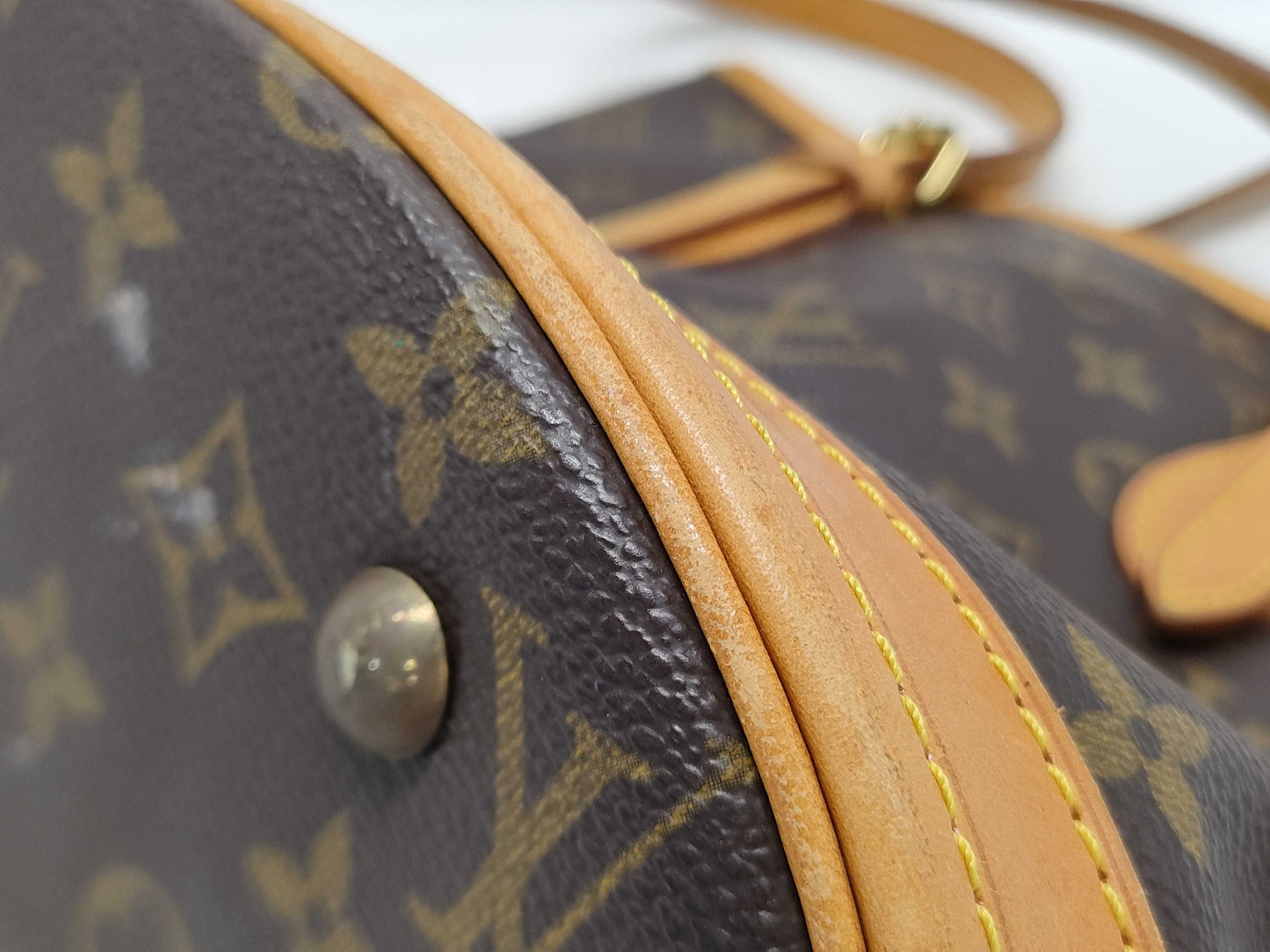 LOUIS VUITTON Monogram M42238 Bucket PM Tote Bag