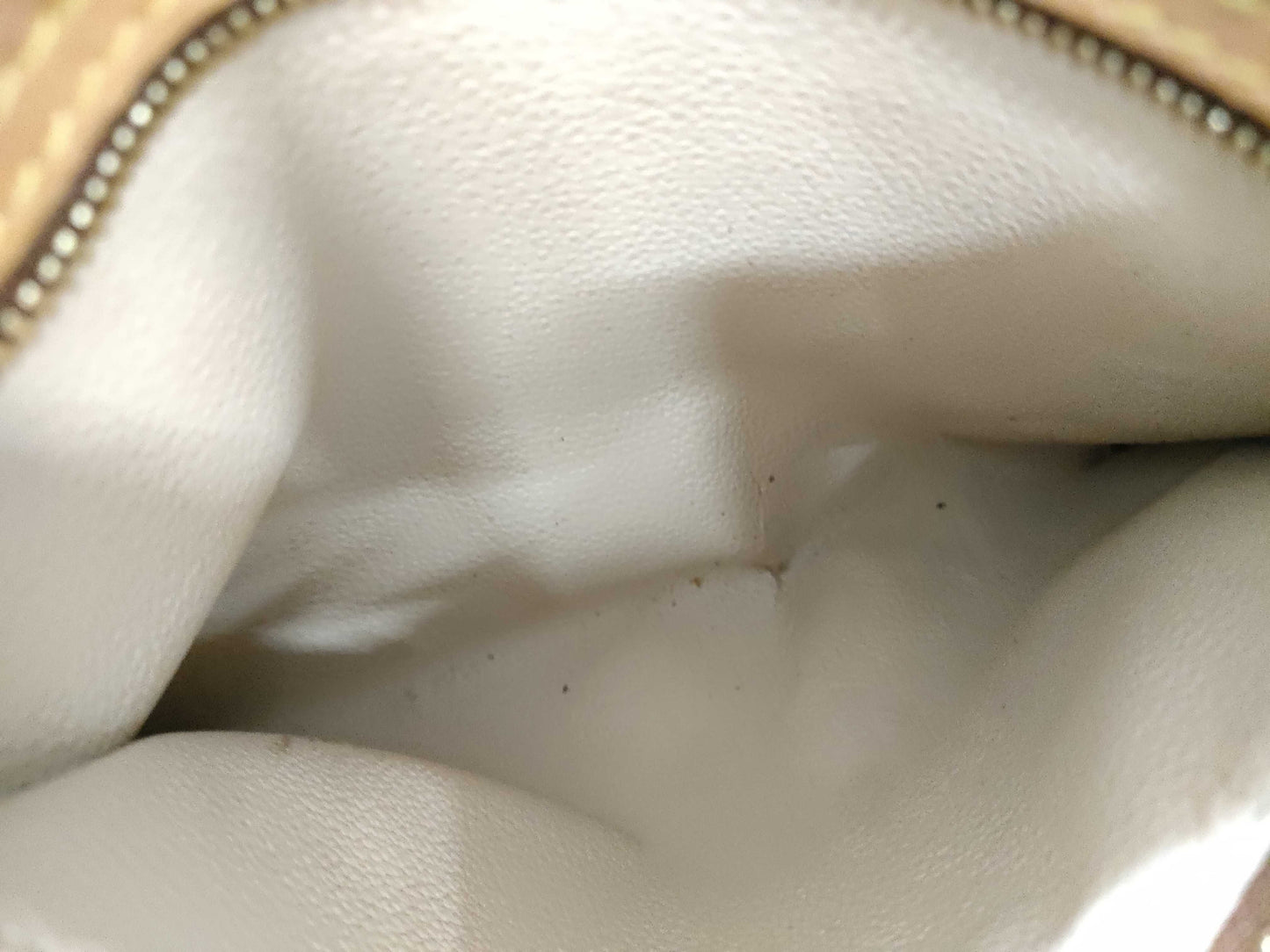 LOUIS VUITTON Monogram M42238 Bucket PM Tote Bag